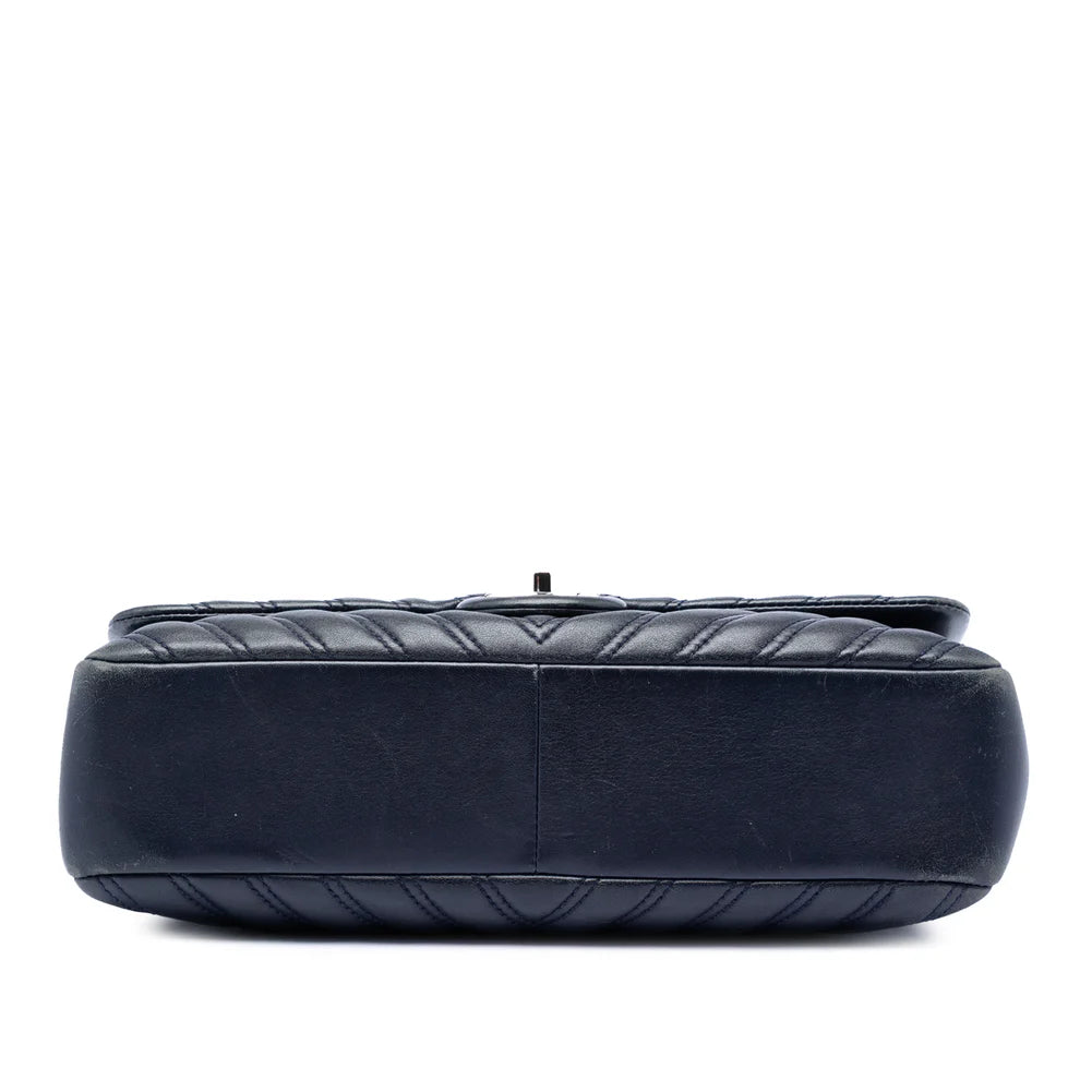 Chanel Jumbo Classic Chevron Lambskin Double Stitch Single Flap Bag