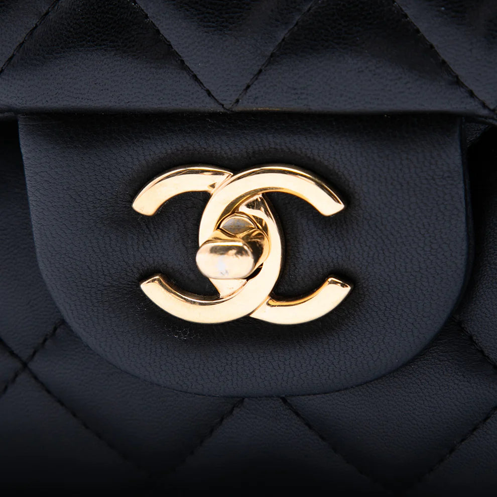 Chanel Jumbo Classic Lambskin Double Flap Bag