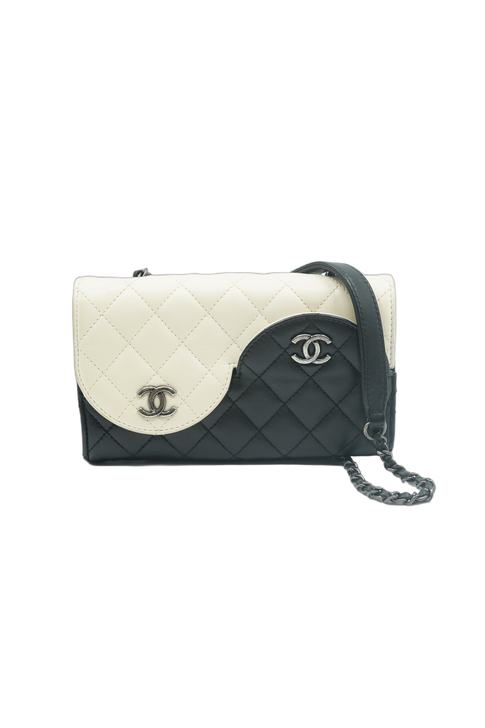 Chanel Yin Yang WOC