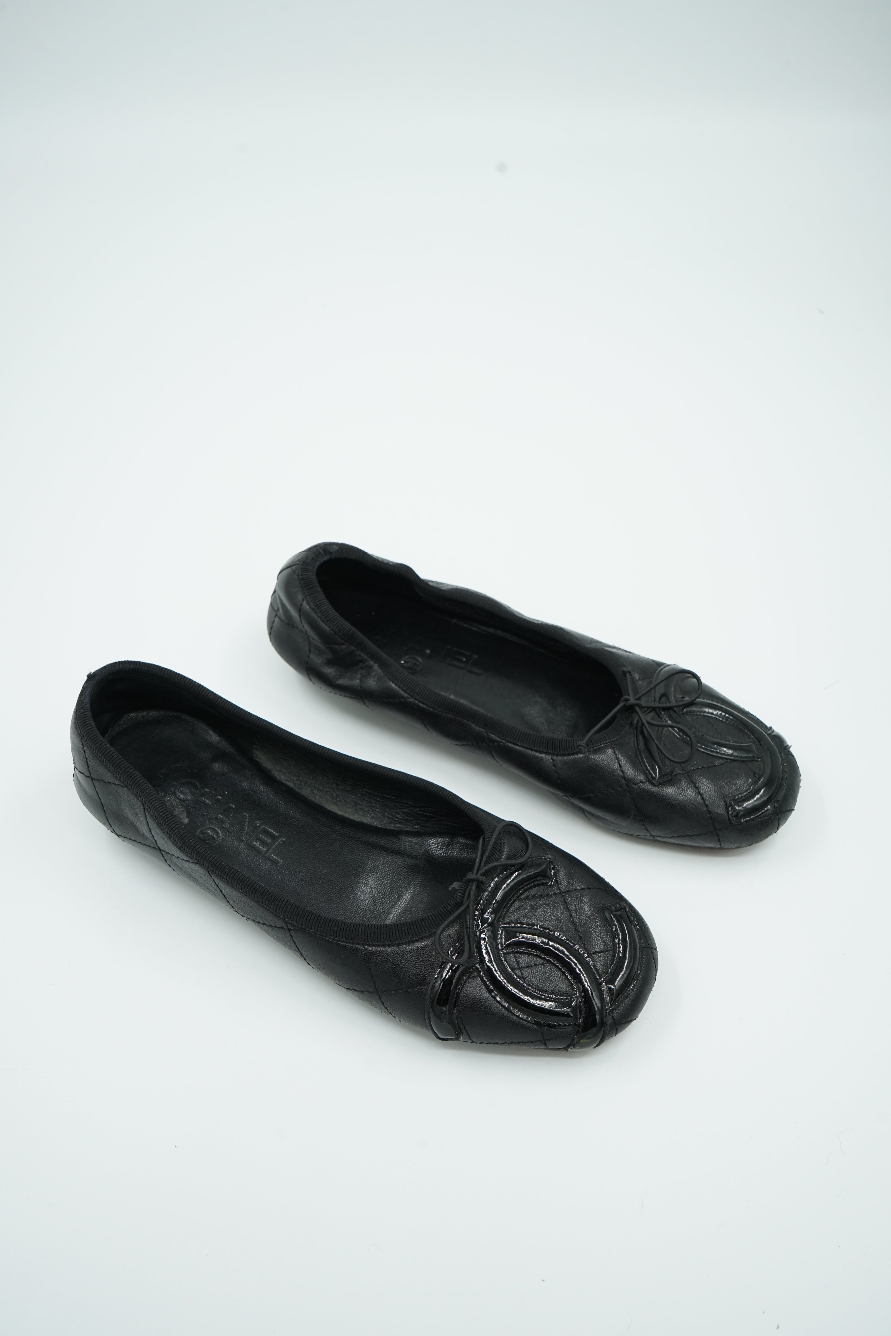 Chanel Cambon Ballerina Flats Black