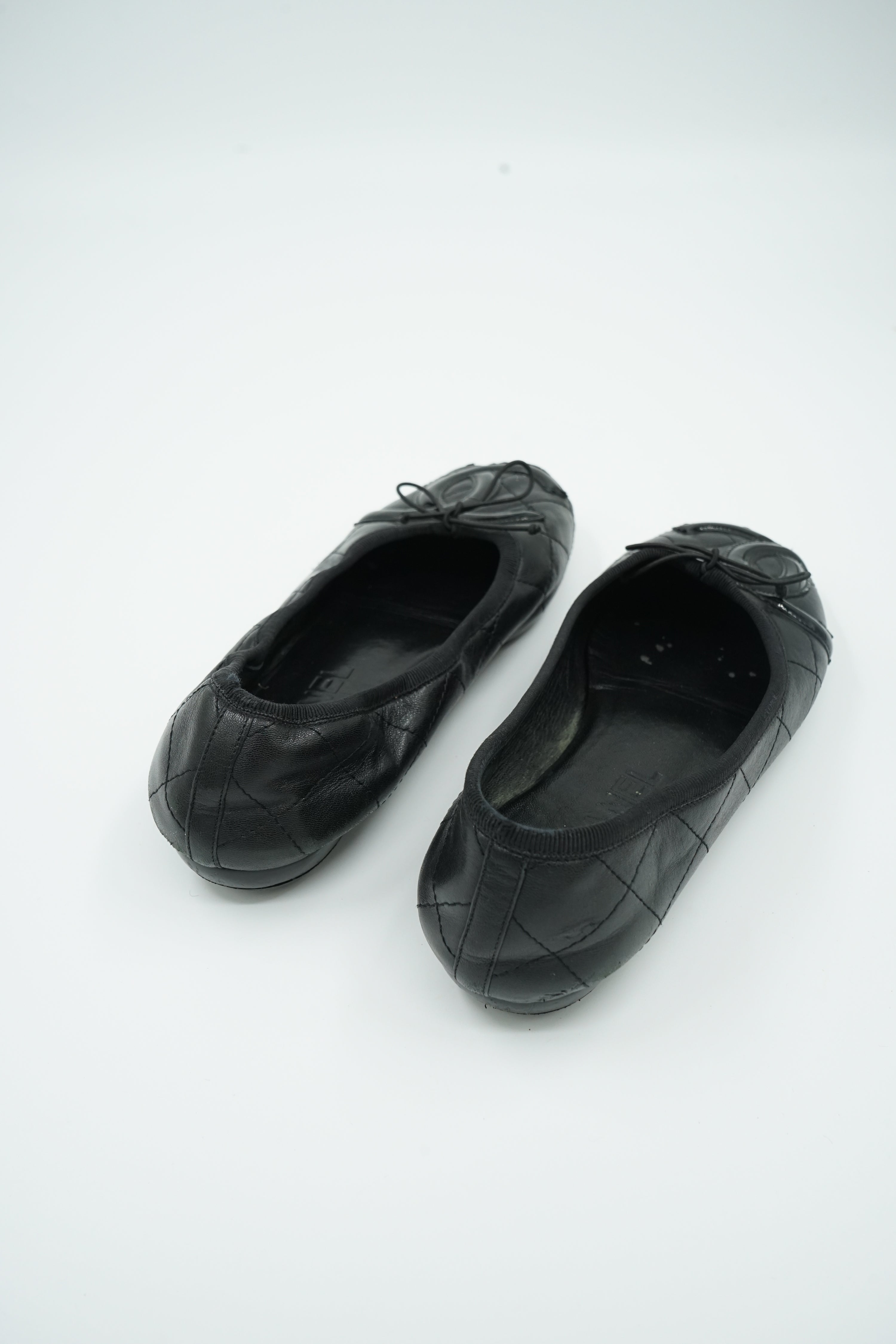 Chanel Cambon Ballerina Flats Black