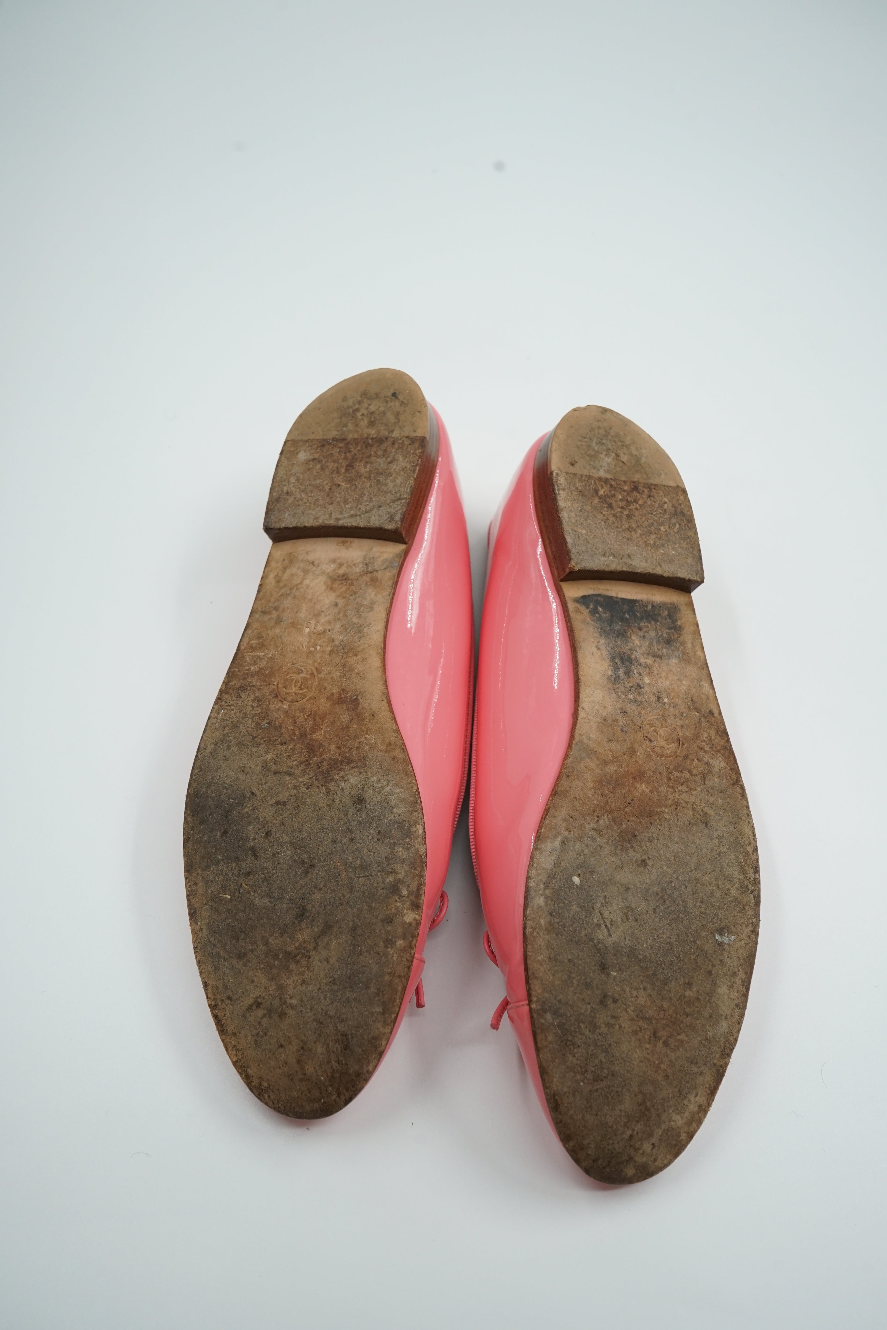 Chanel Patent Leather Ballerina Flats Pink