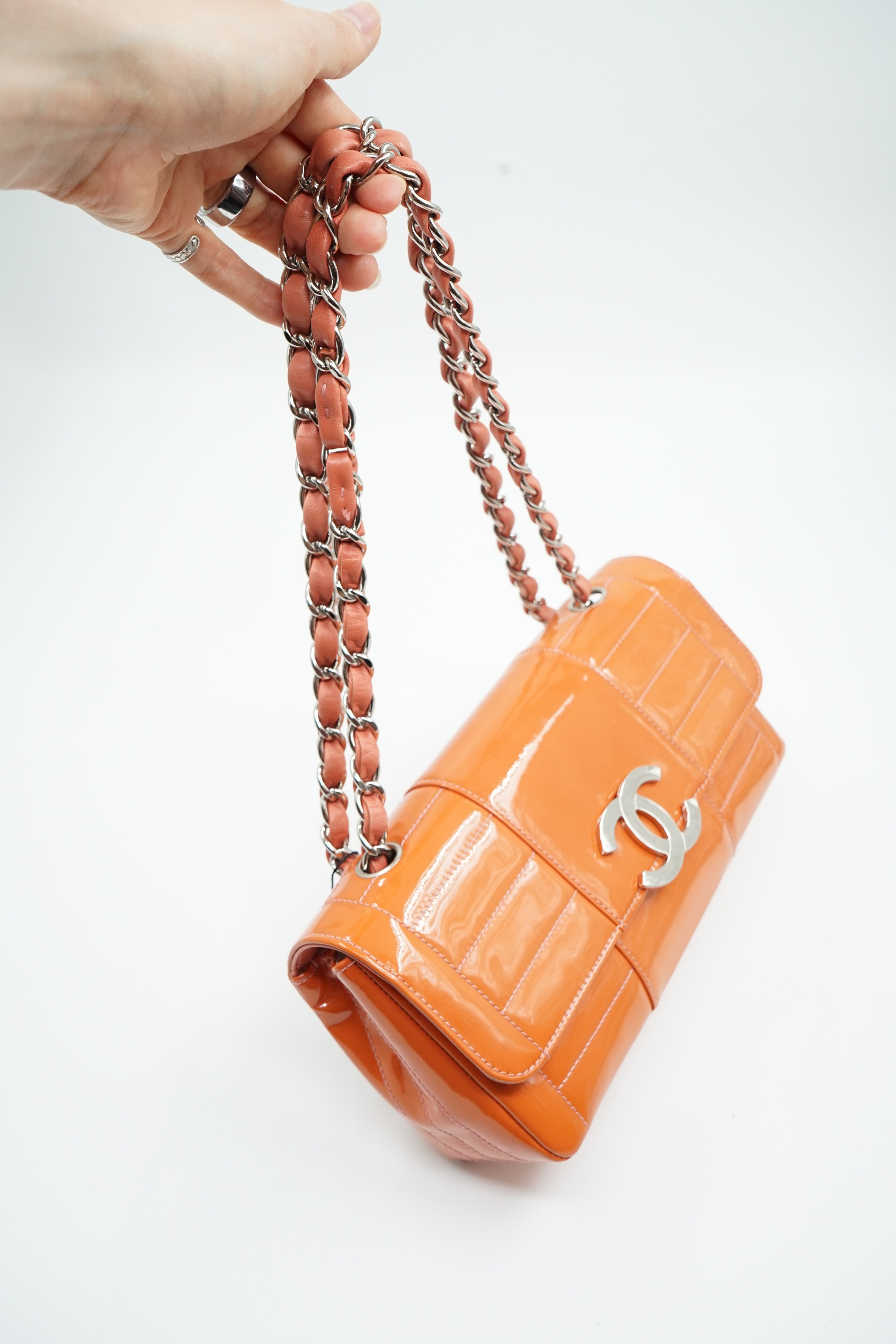 Chanel Single Flap Bag Patent Leather Orange