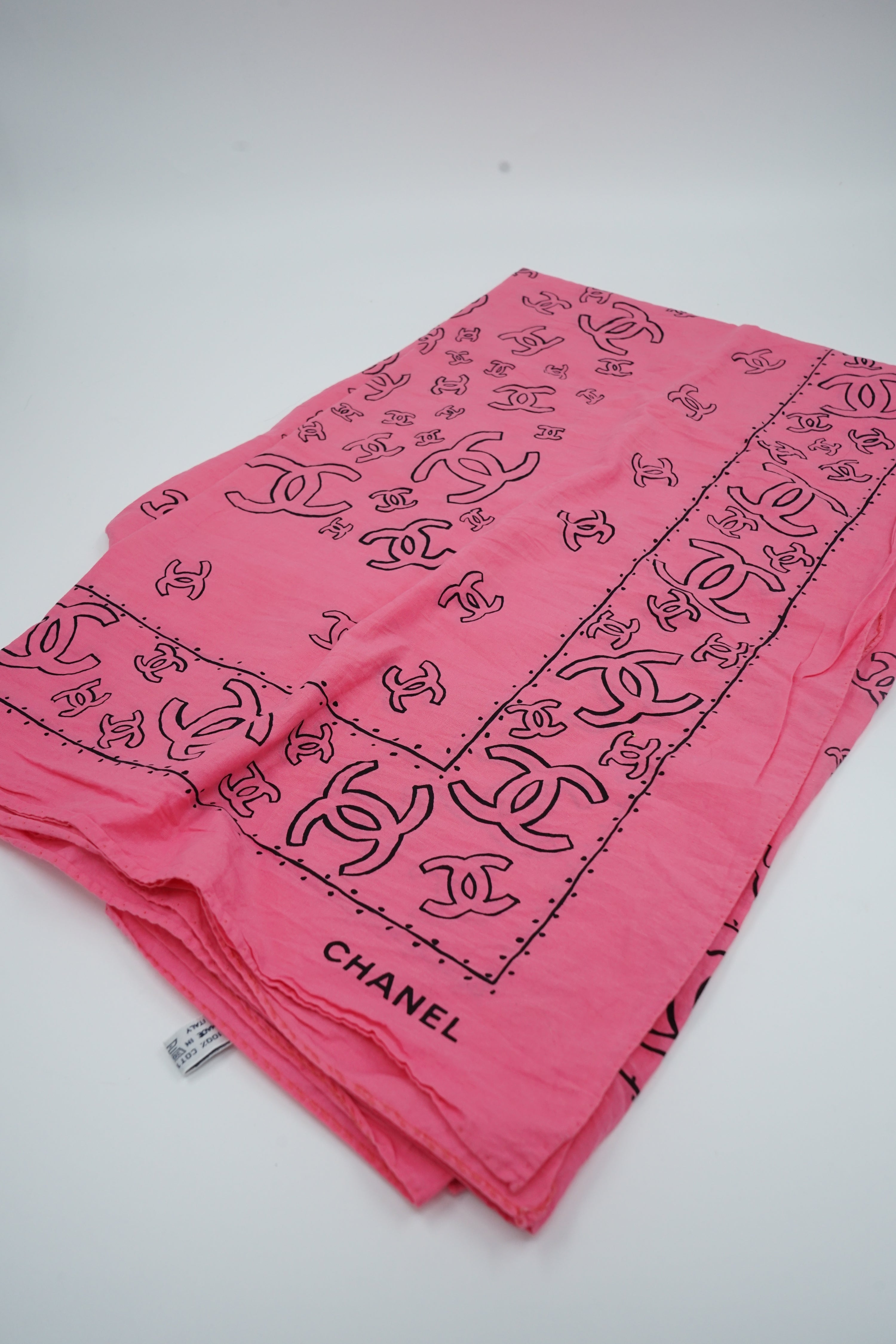 Chanel Paris Dallas Large Shawl Wrap Scarf Bandana Print Pink