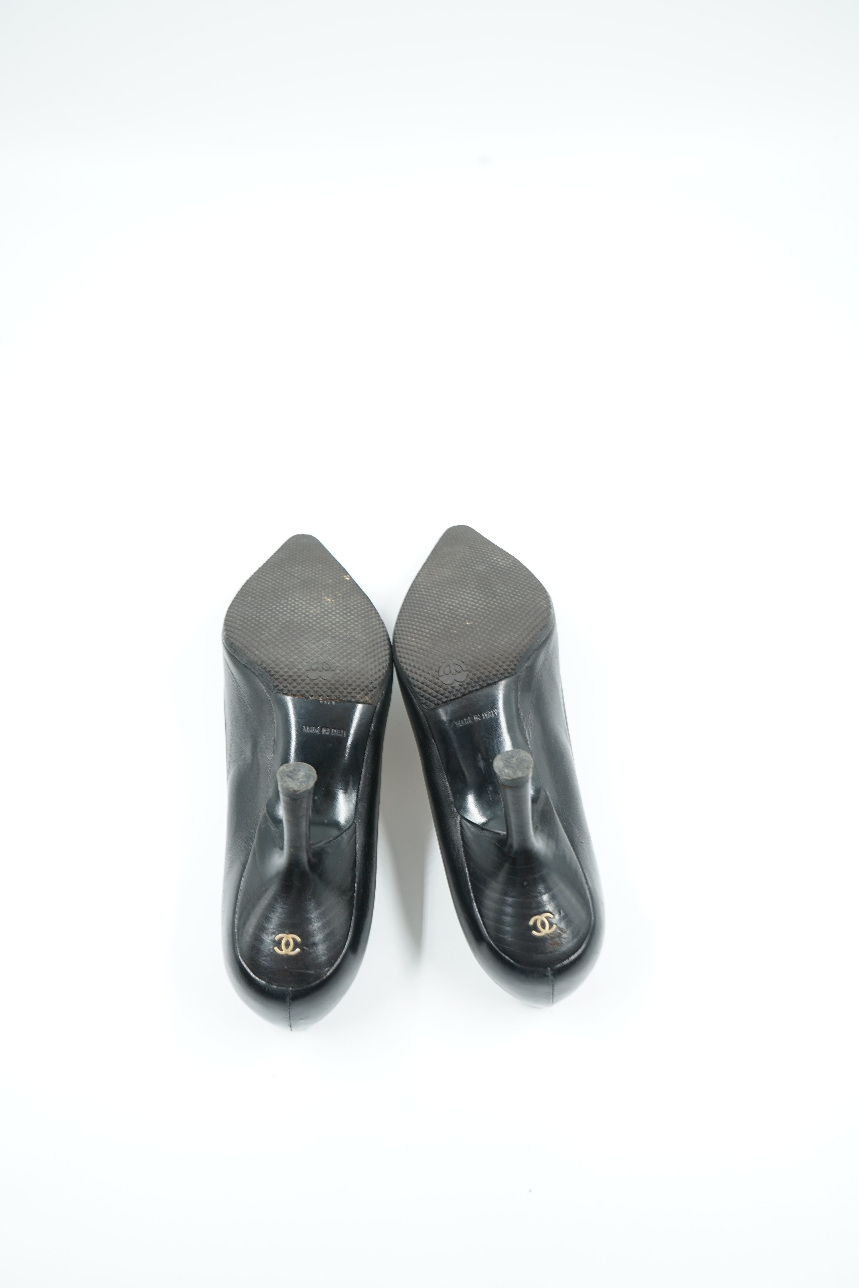 Chanel Logo Heels Black