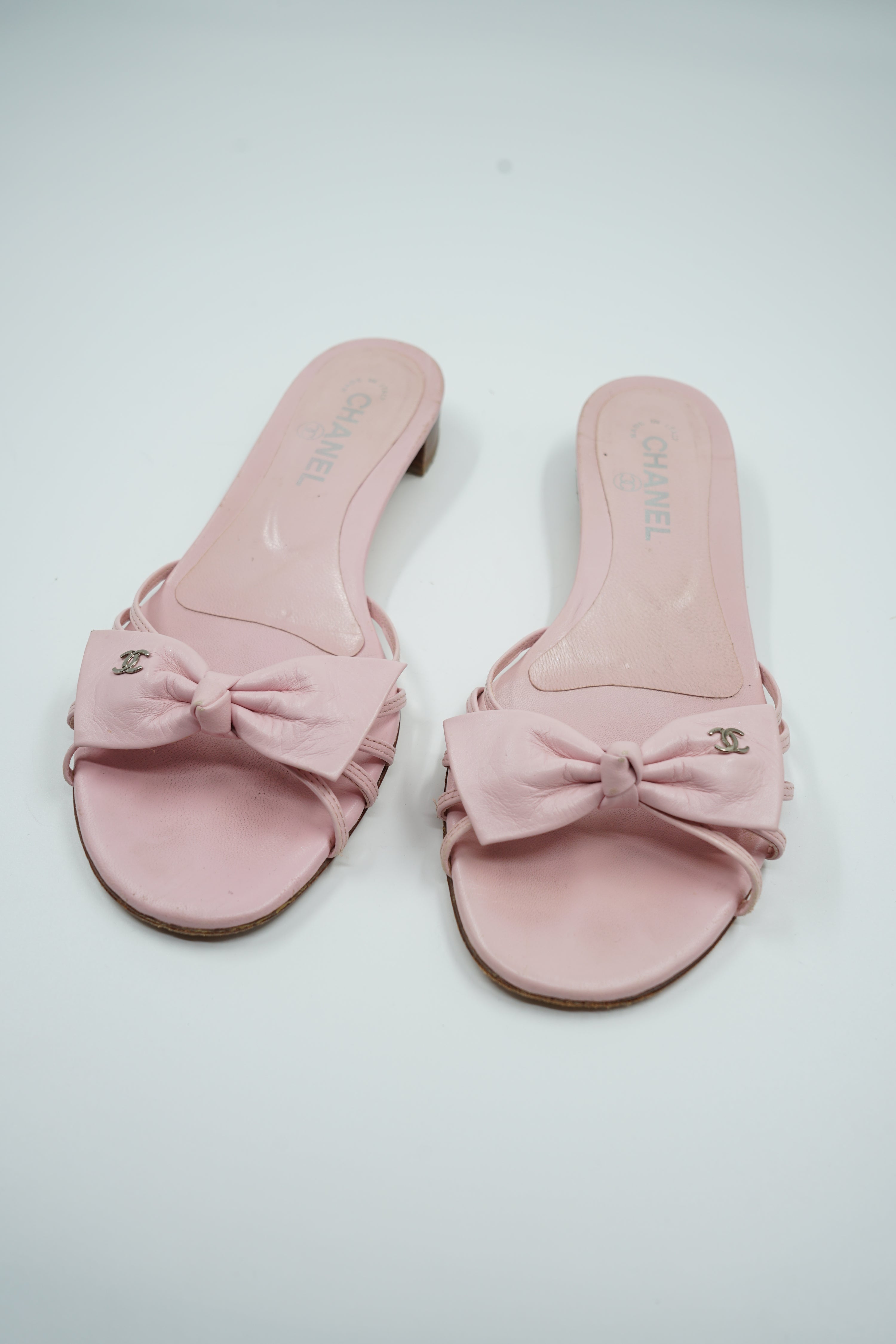 Chanel Bow Logo Flats Pink