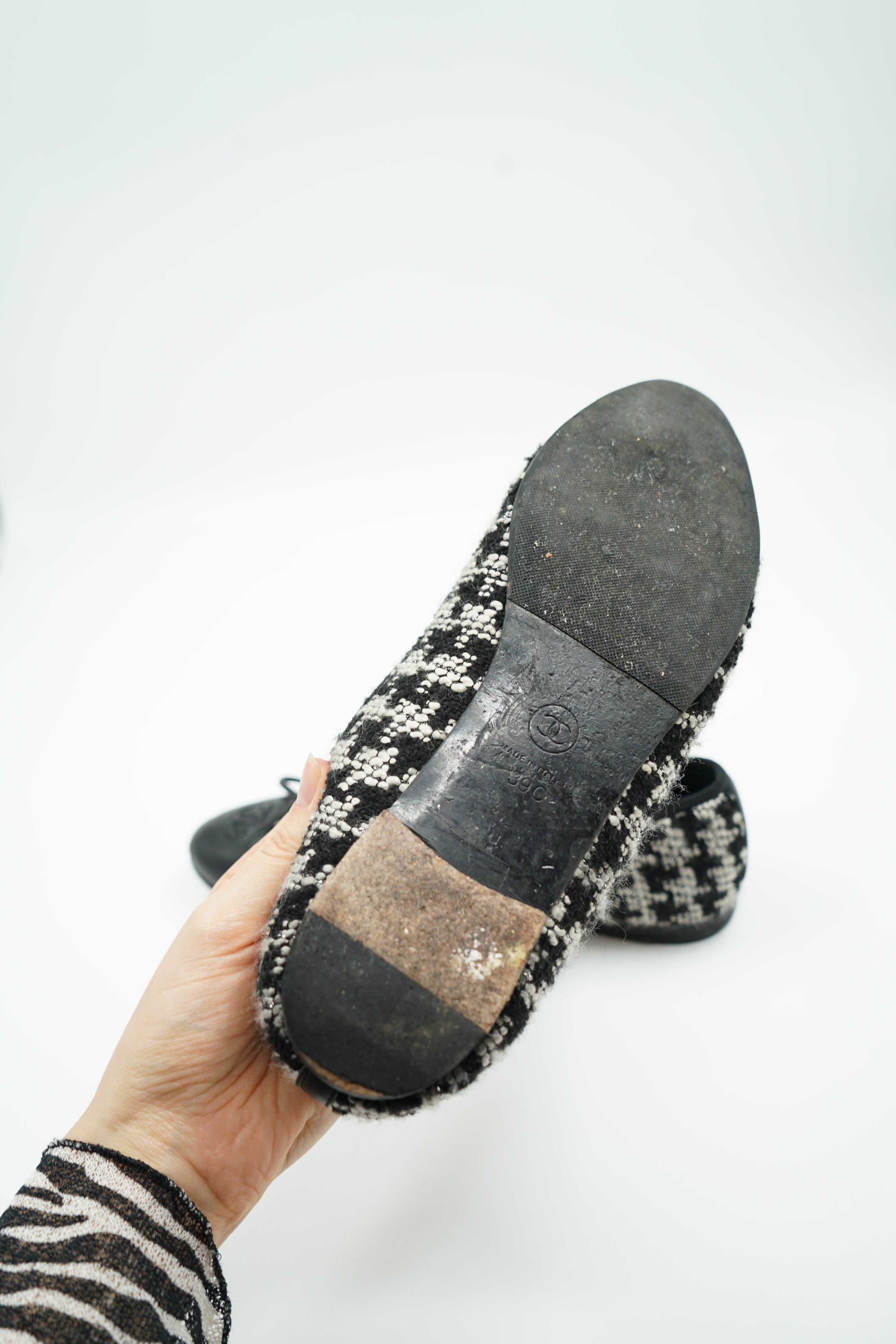Chanel Tweed Cap Toe Ballet Flats