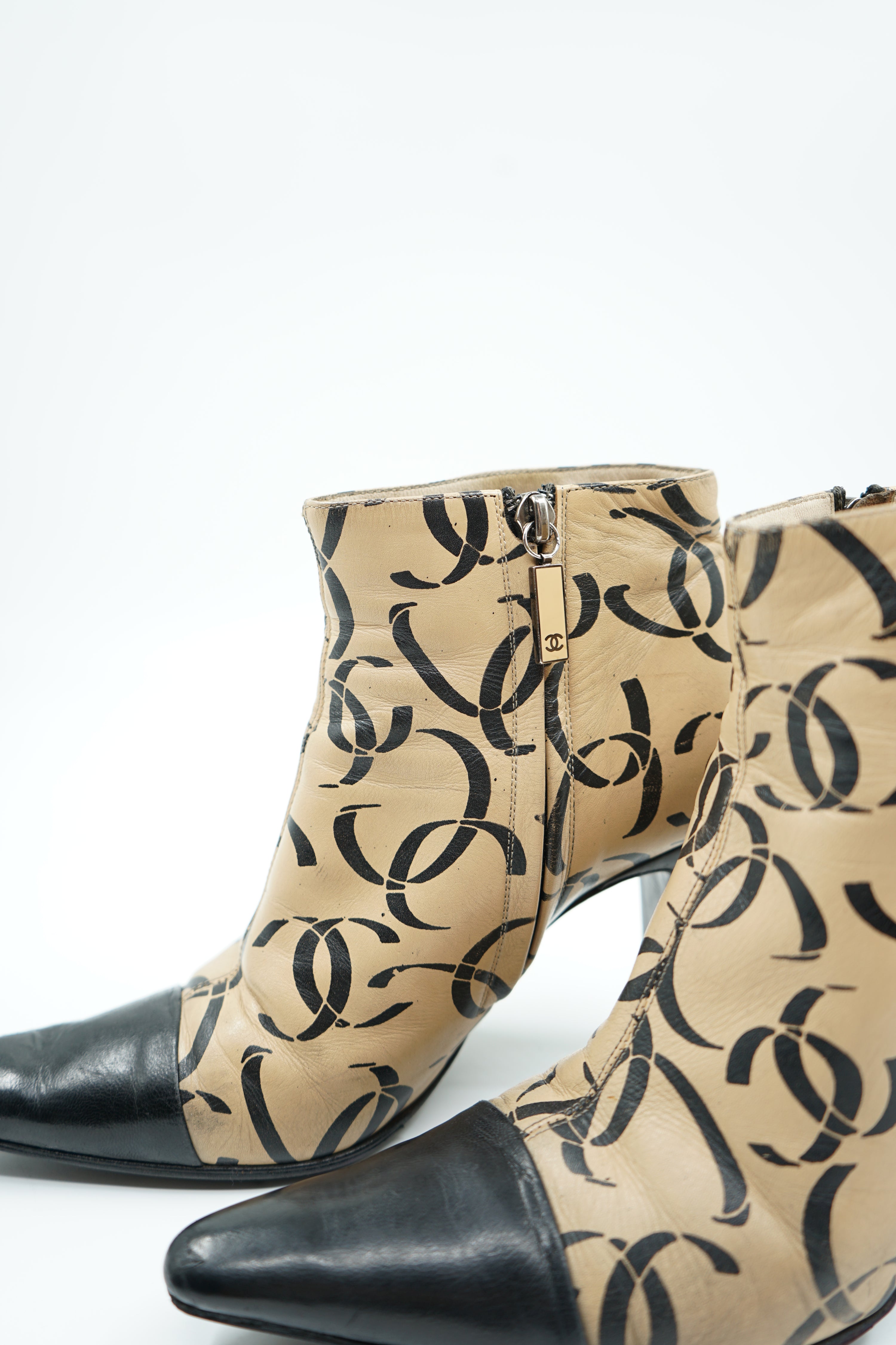 Chanel FW 2000 Logo Heeled Boots