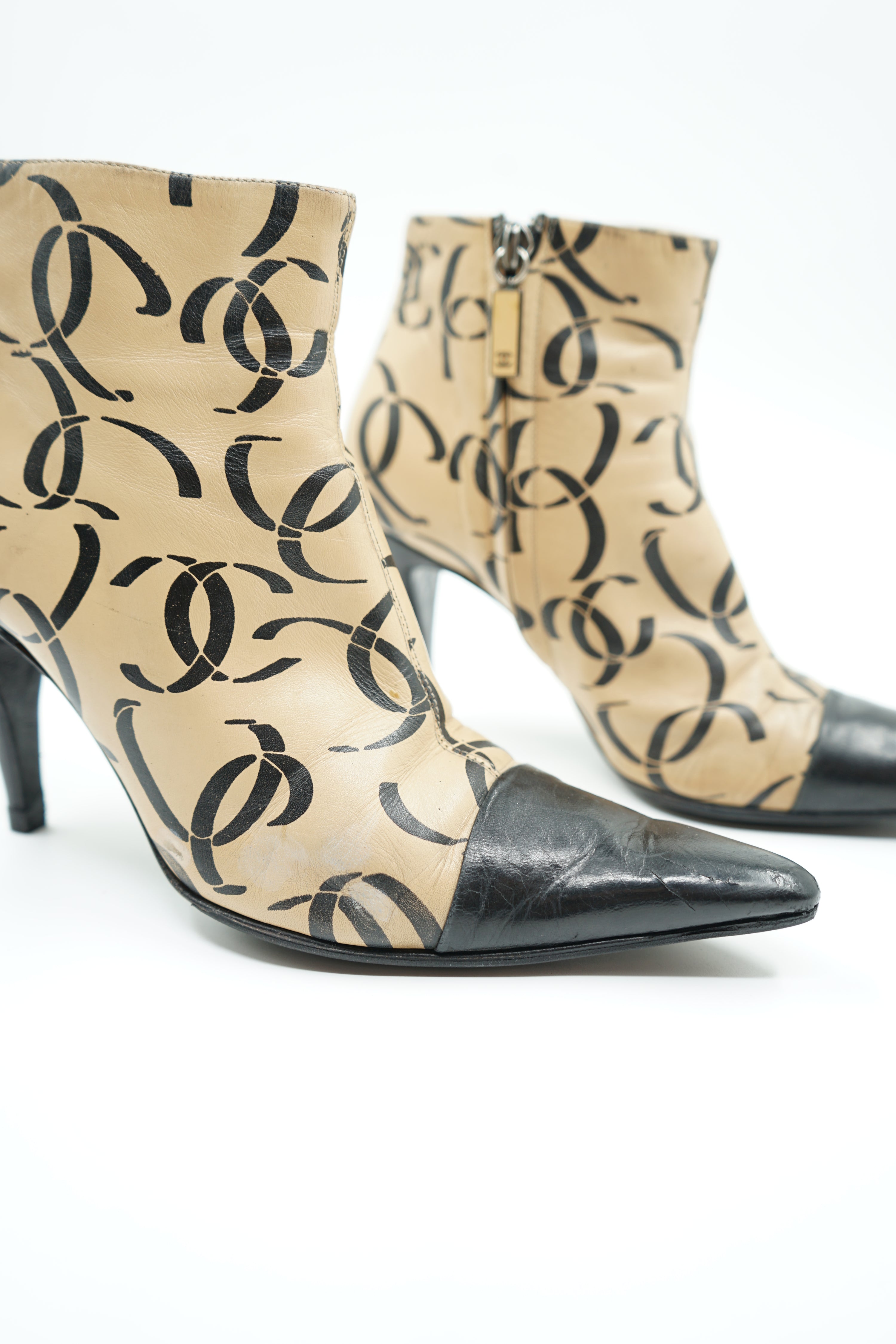 Chanel FW 2000 Logo Heeled Boots