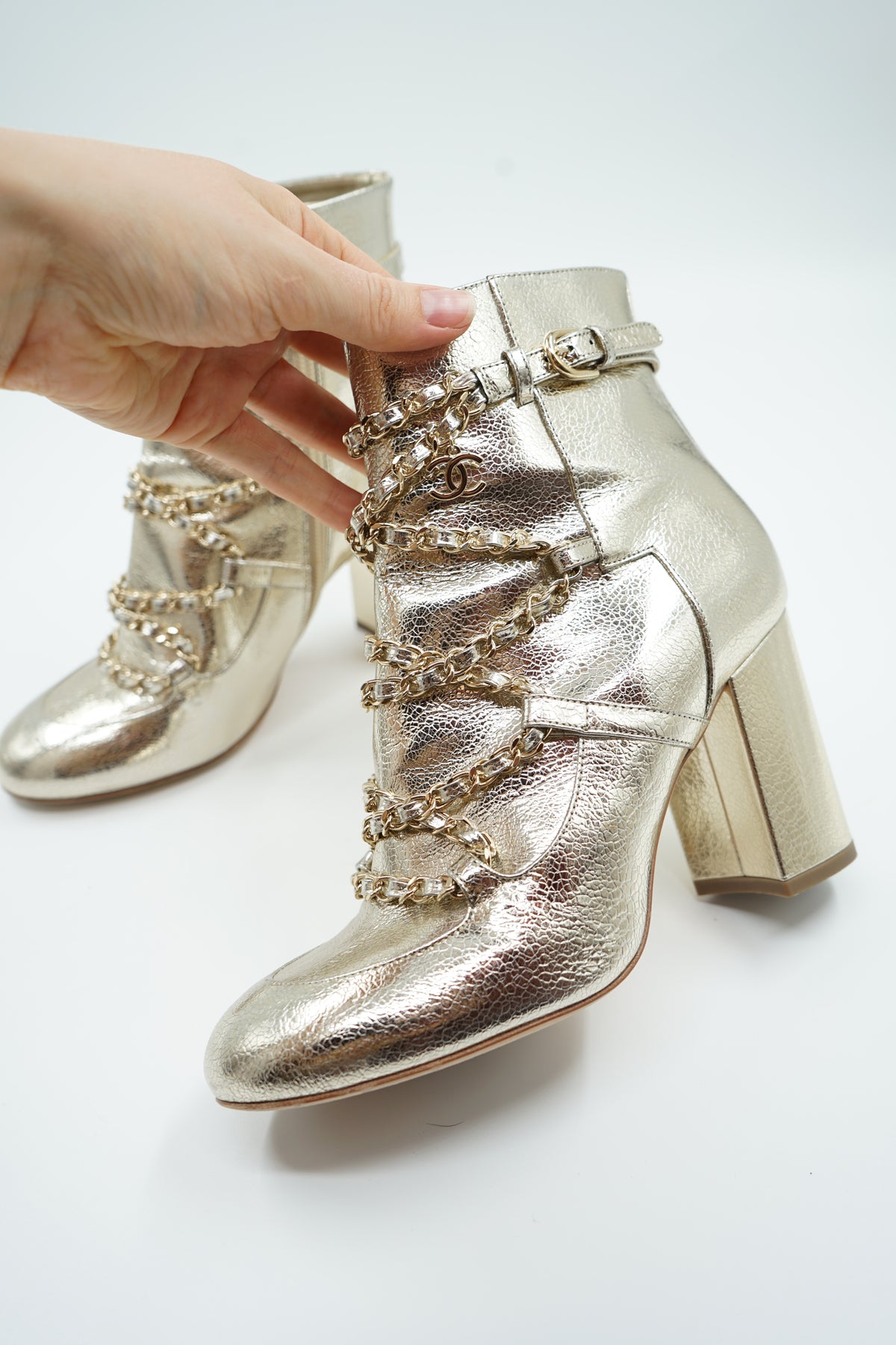 Chanel heeled Chain Boots gold