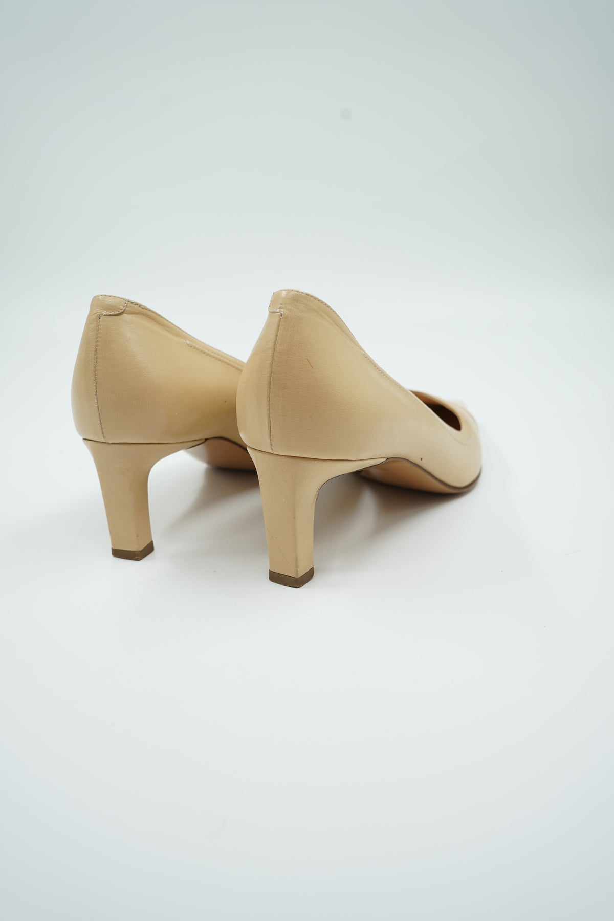 Chanel Logo Leather Pumps Beige