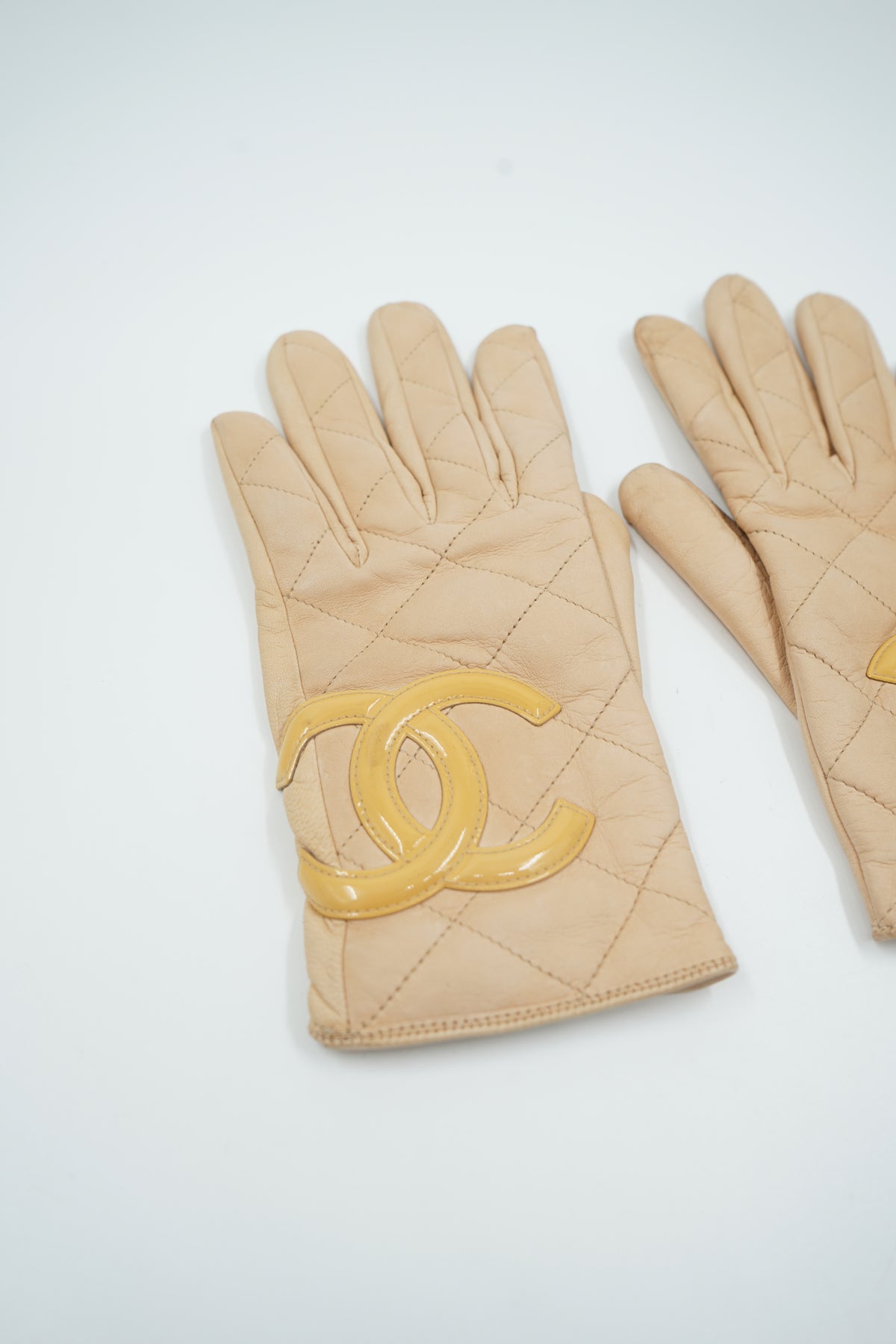Chanel Cambon Line Leather Gloves