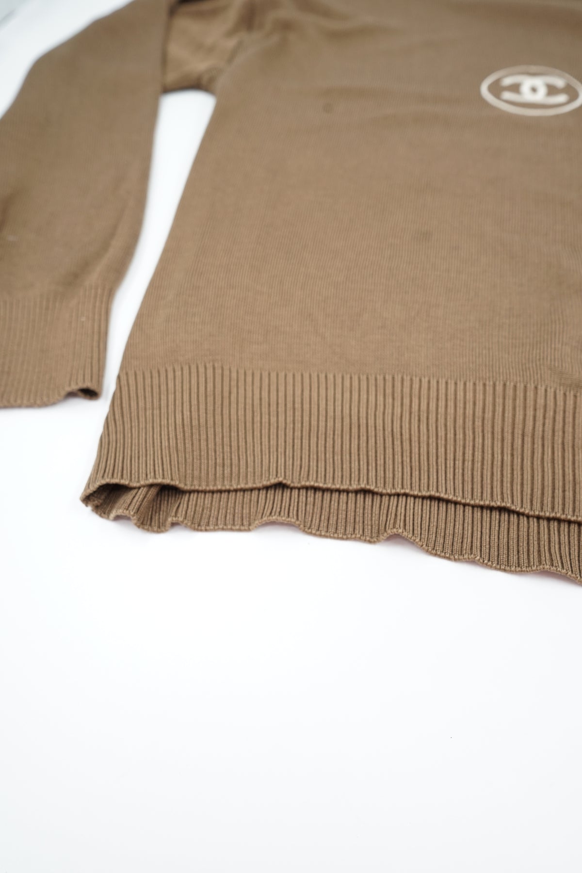 Chanel logo Knit Sweater Brown