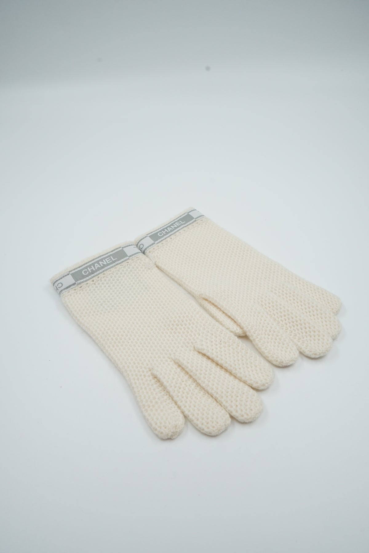 Chanel Sport Cashmere Knit Gloves