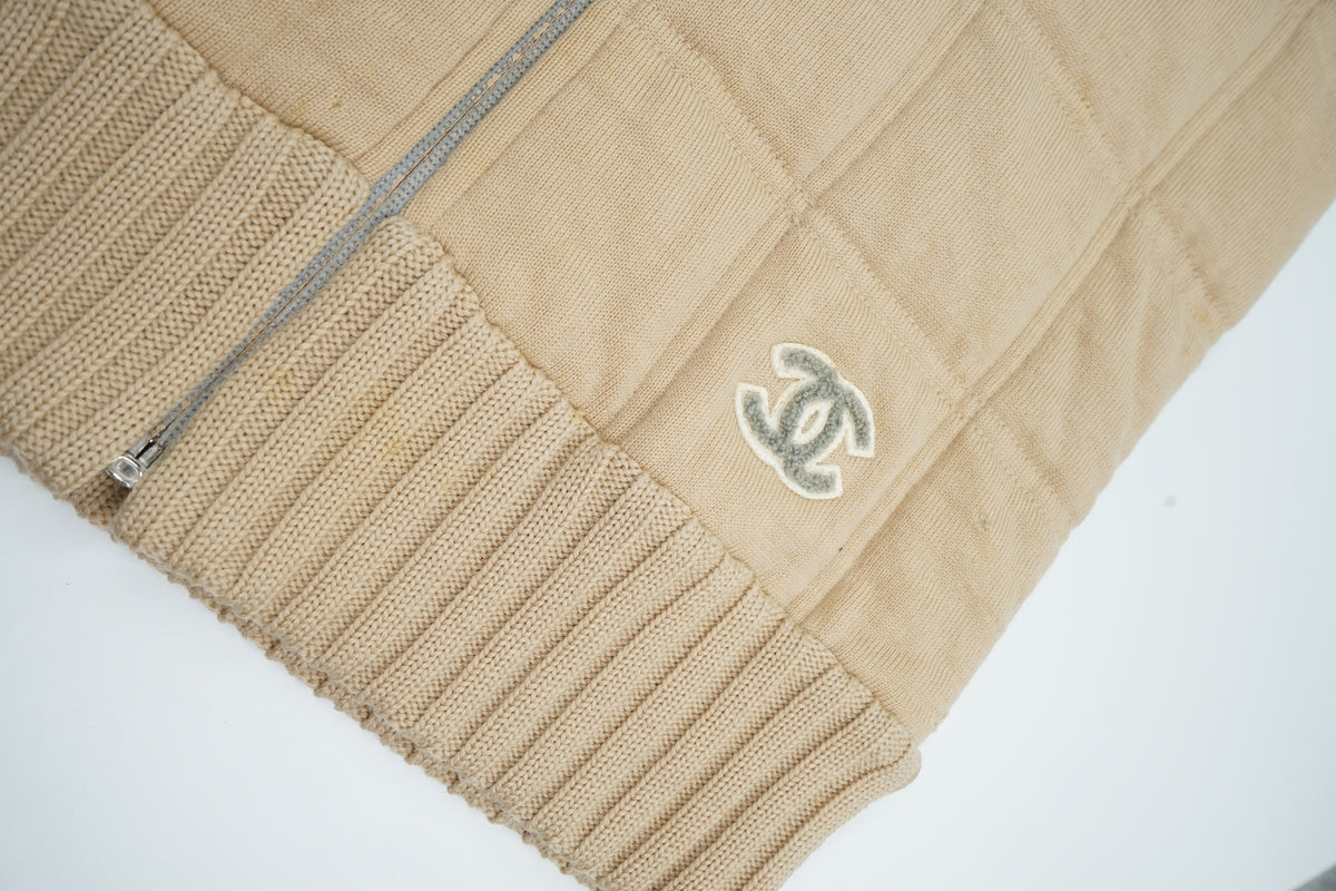 Chanel 2001 Knit Padded Quilted Vest Beige