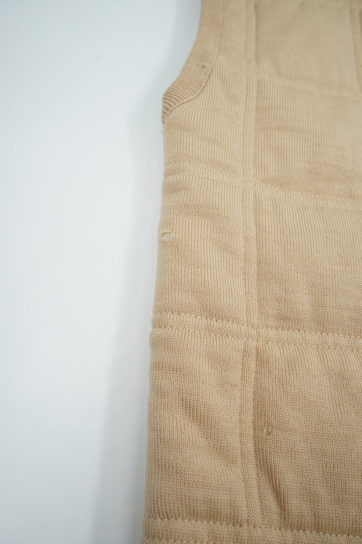 Chanel 2001 Knit Padded Quilted Vest Beige