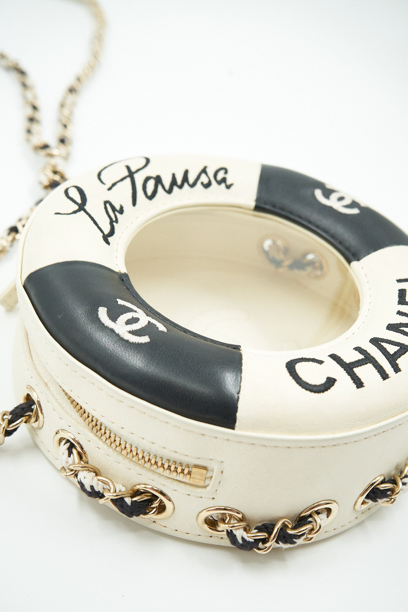 Chanel La Pausa Runway Lifesaver Ring Bag – Pleasure Paris