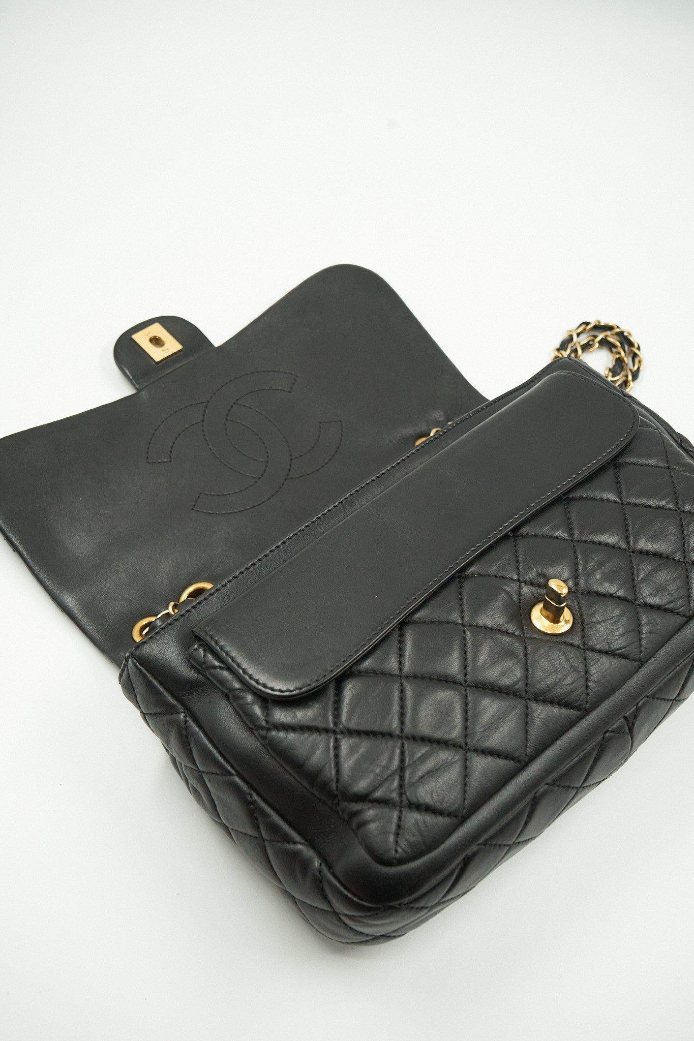 Chanel Jumbo Single Flap Black