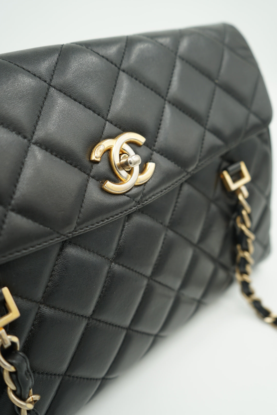 Chanel Misia Camera Case Flap Bag – Pleasure Paris