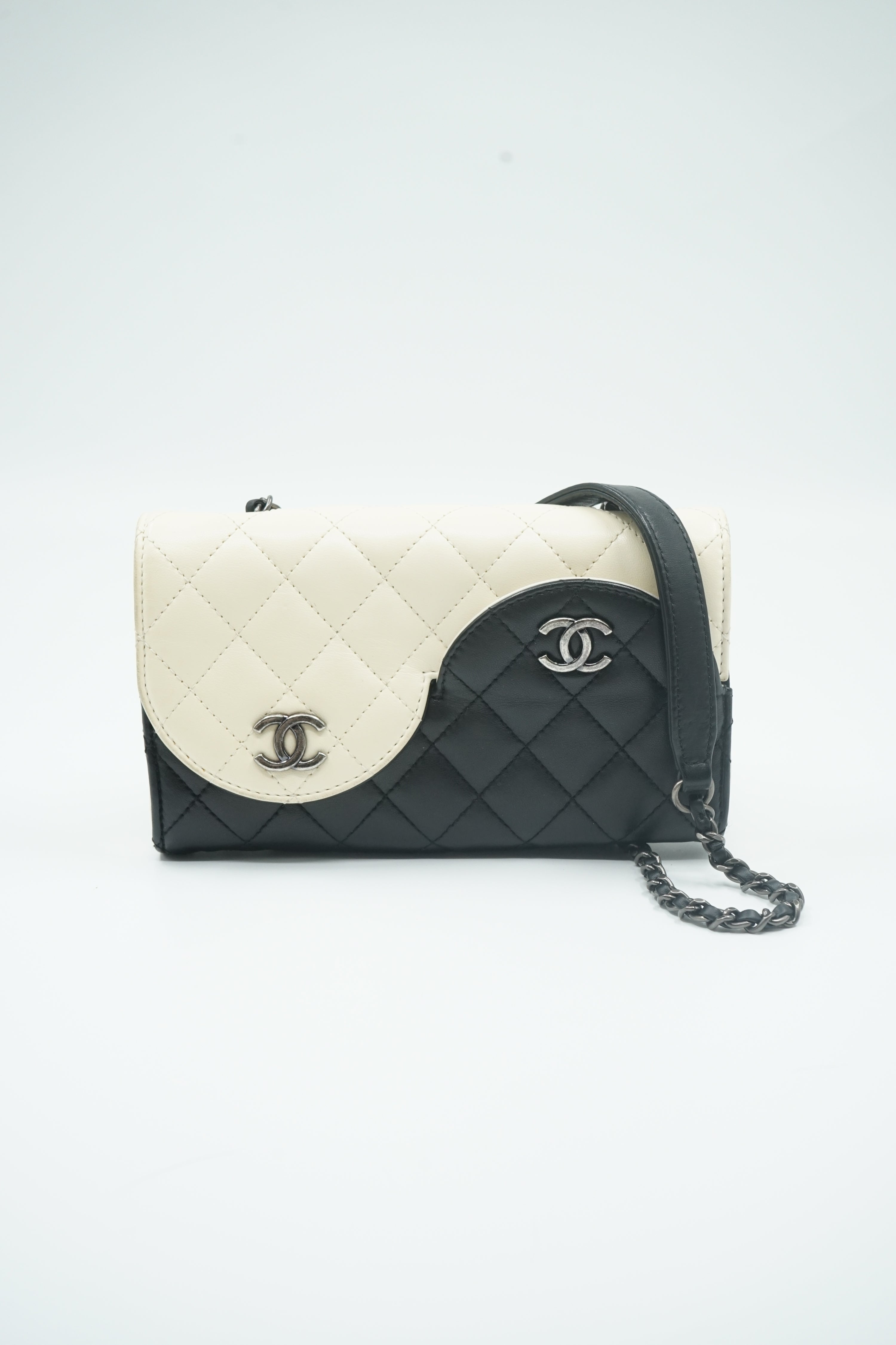 Chanel Yin Yang WOC