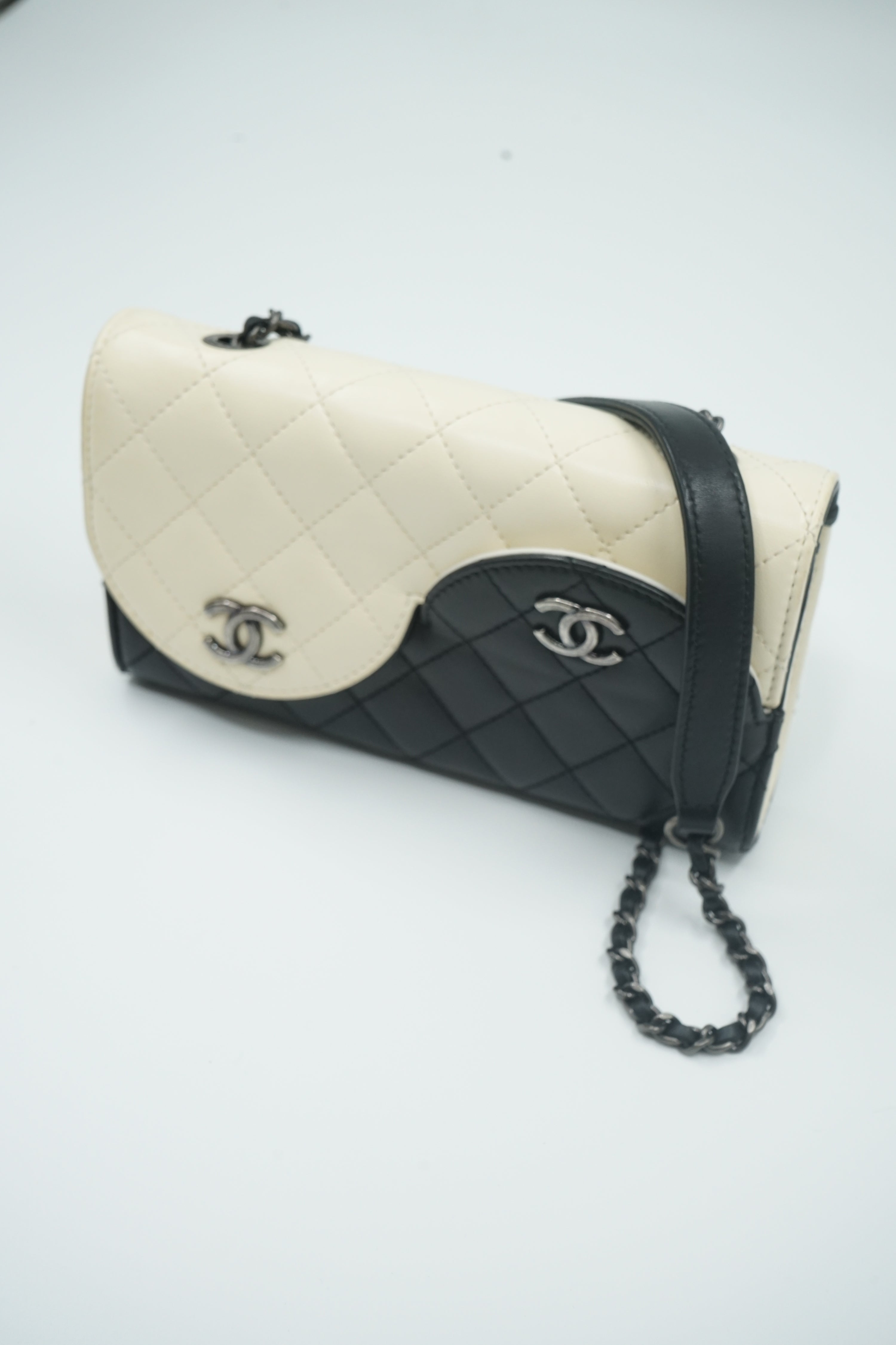 Chanel Yin Yang WOC