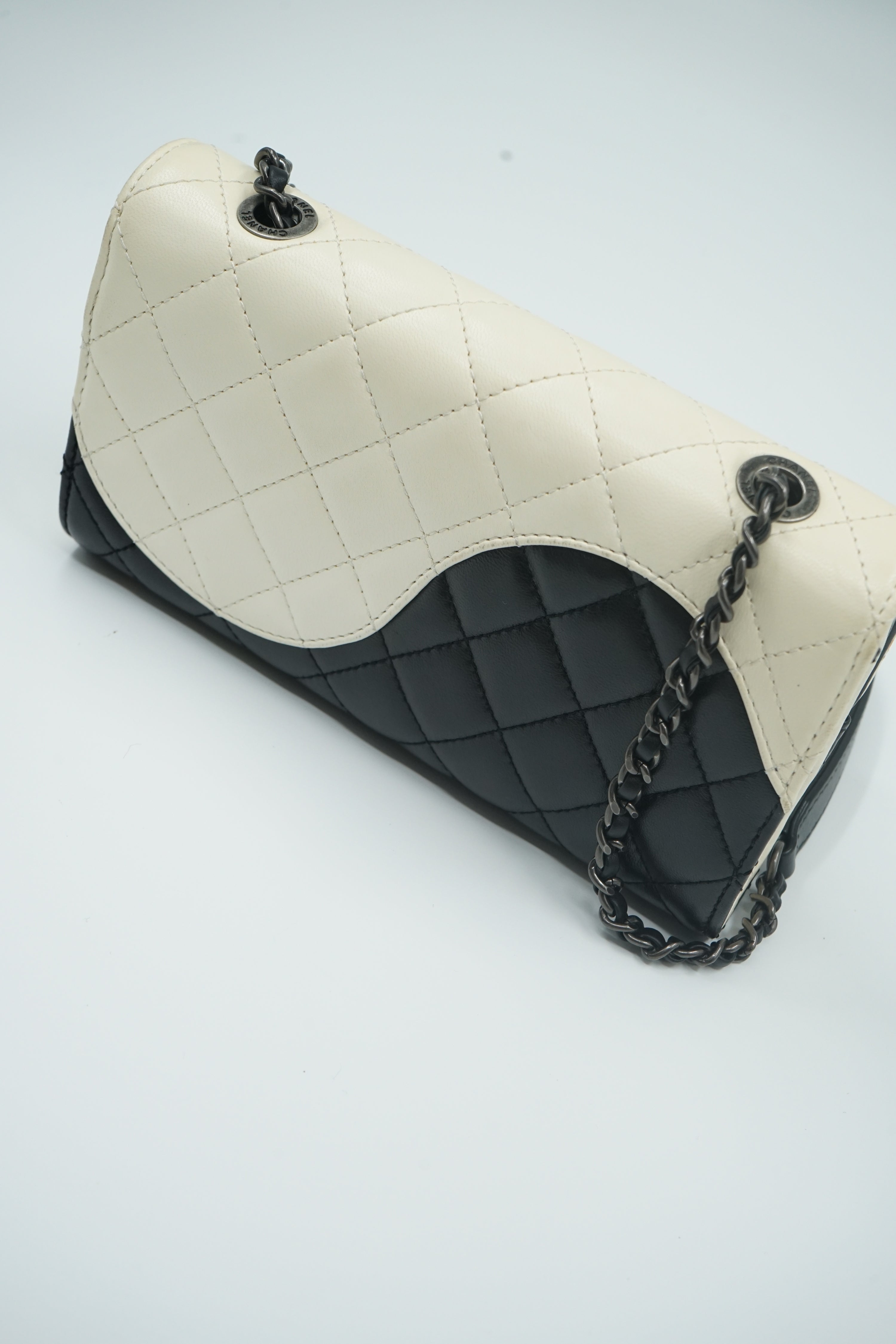 Chanel Yin Yang WOC