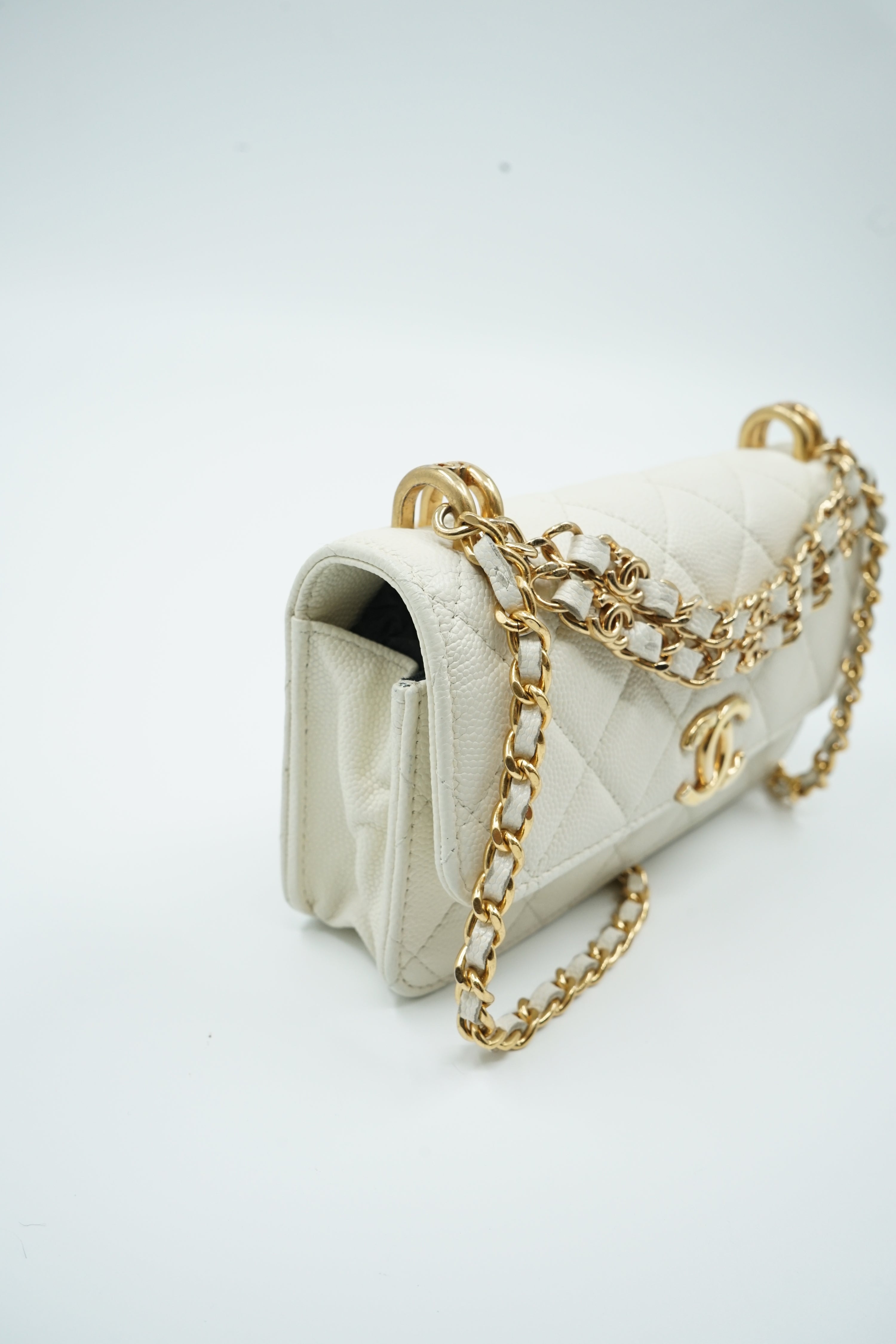 Chanel Coco First Wallet On Chain White