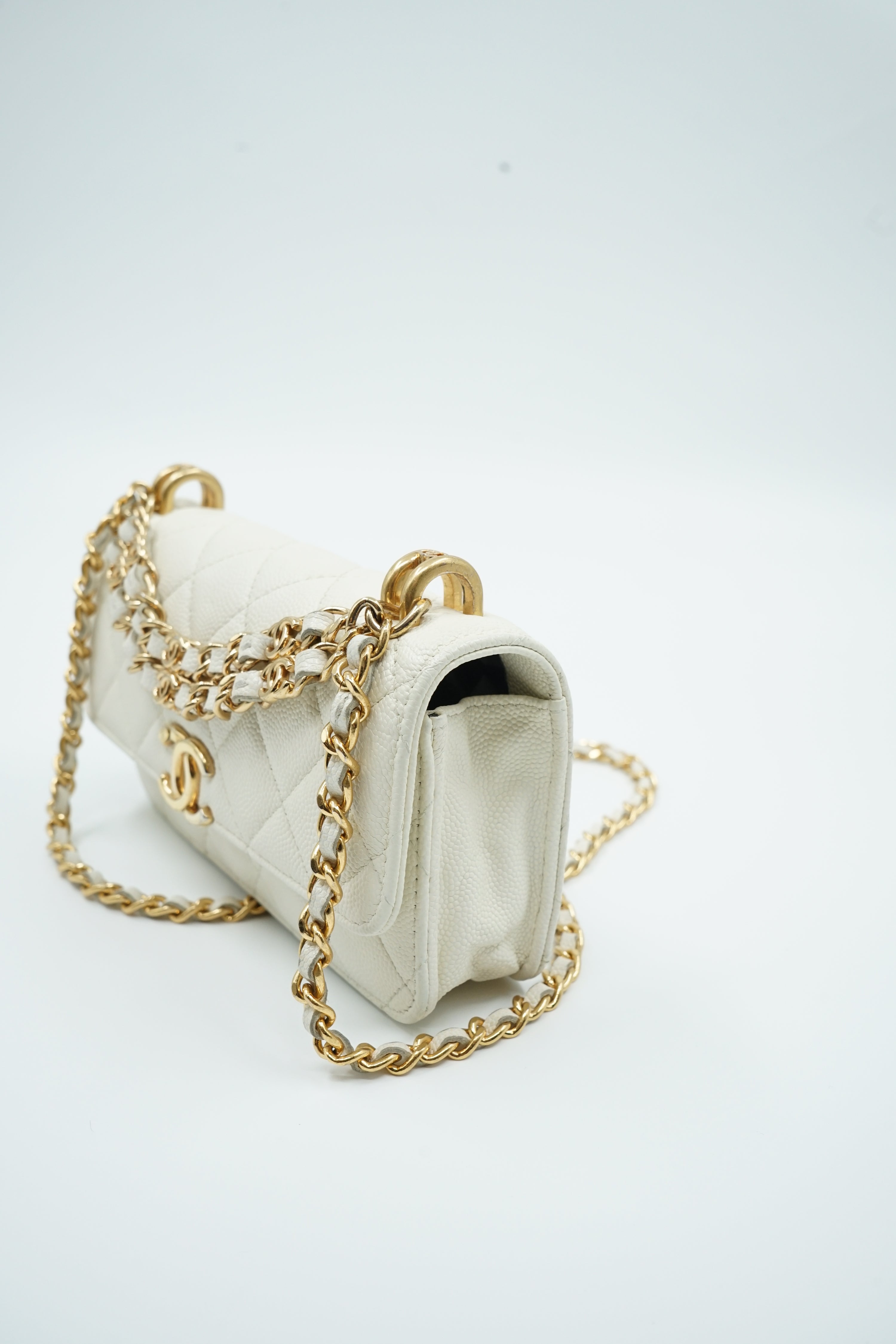 Chanel Coco First Wallet On Chain White
