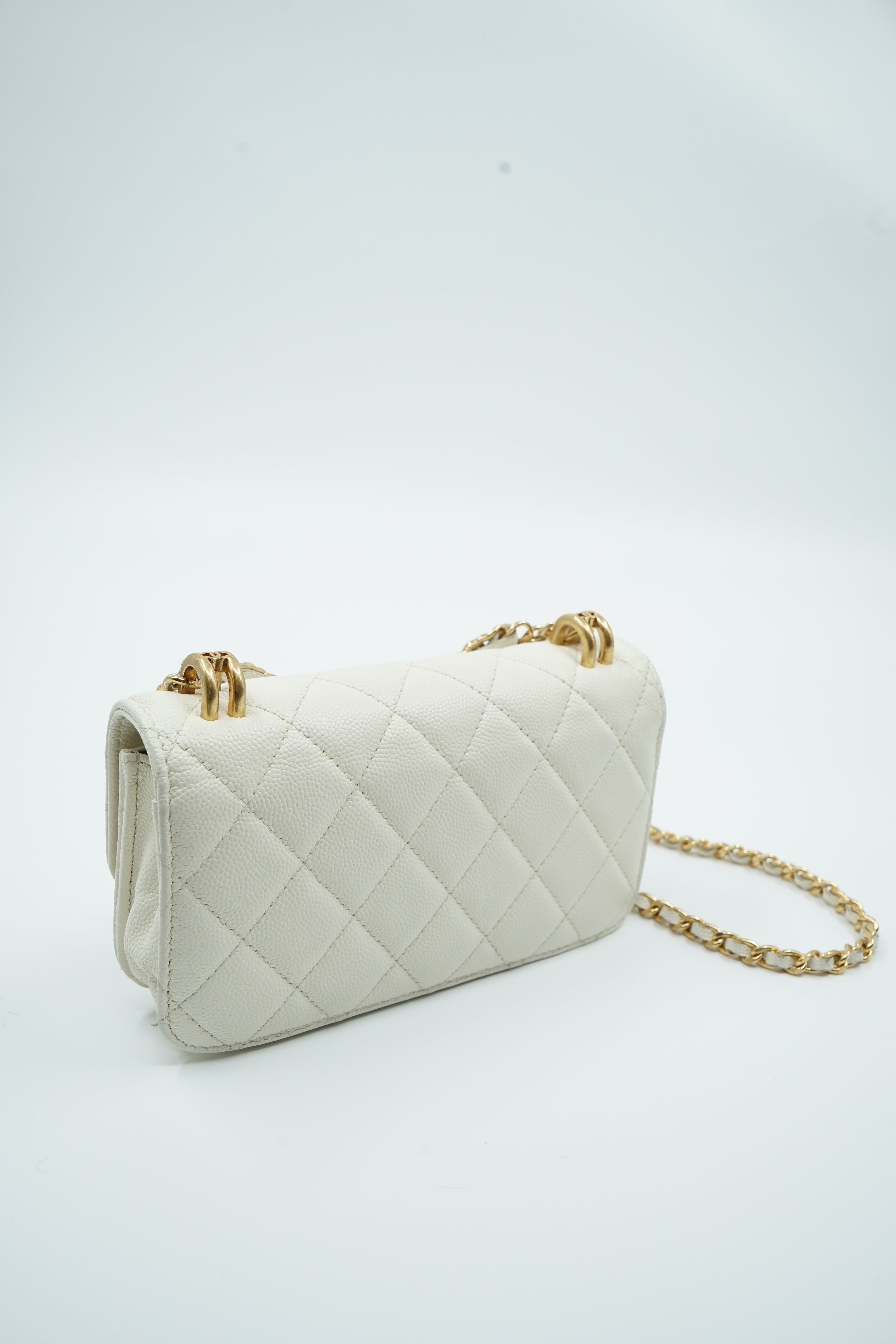 Chanel Coco First Wallet On Chain White