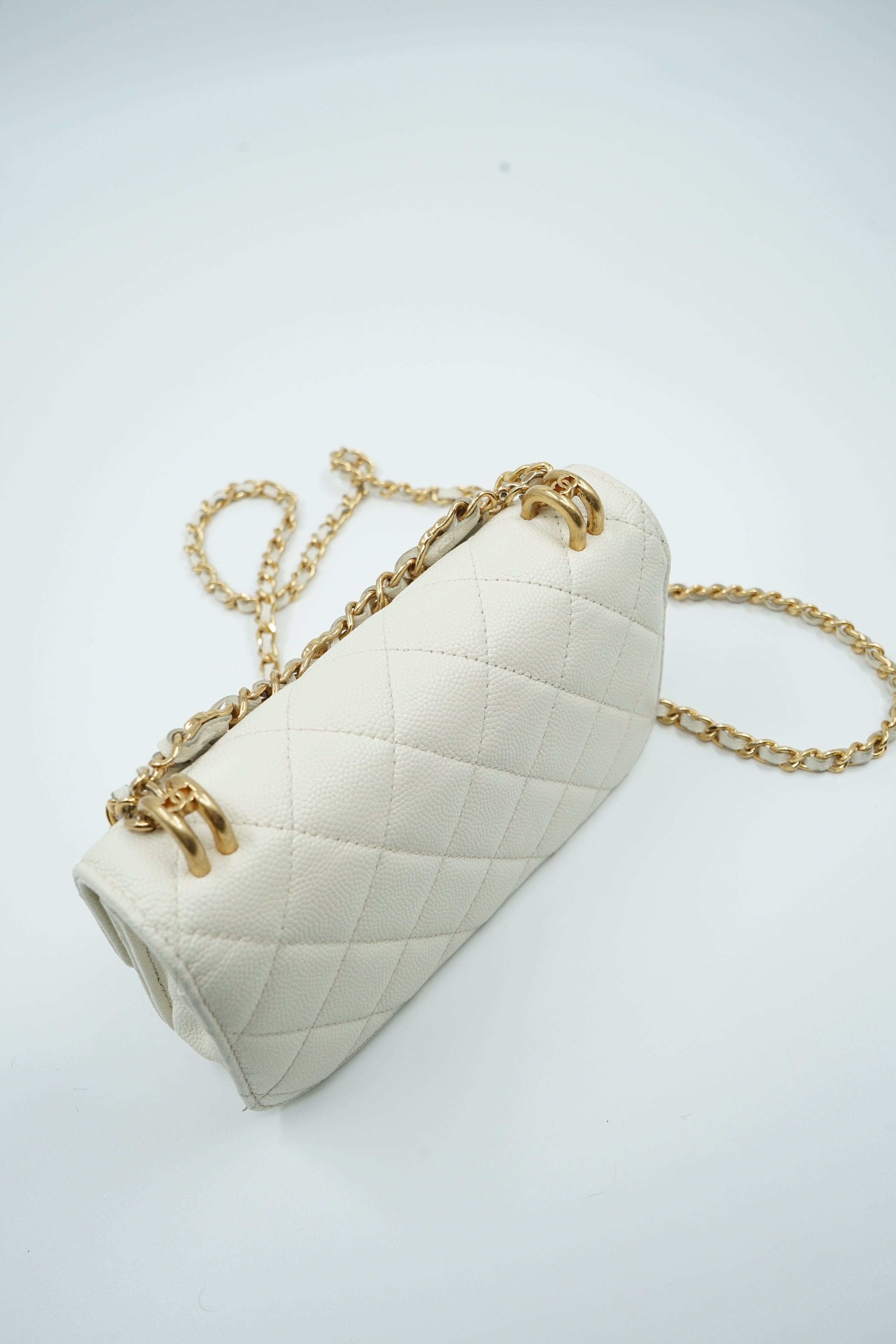 Chanel Coco First Wallet On Chain White