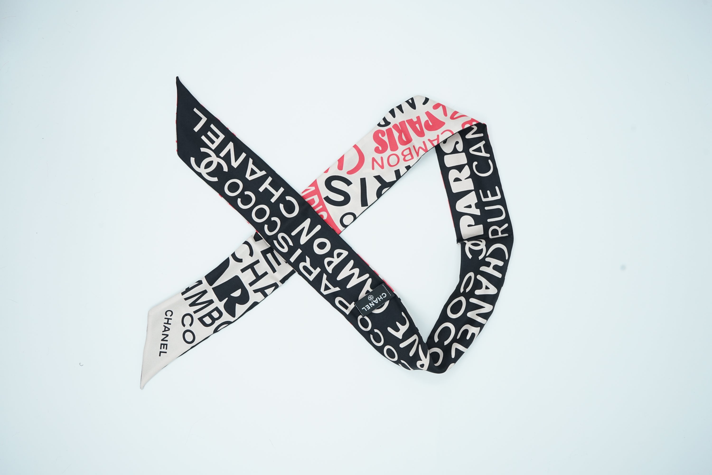 Chanel Slim Bandeau 2022