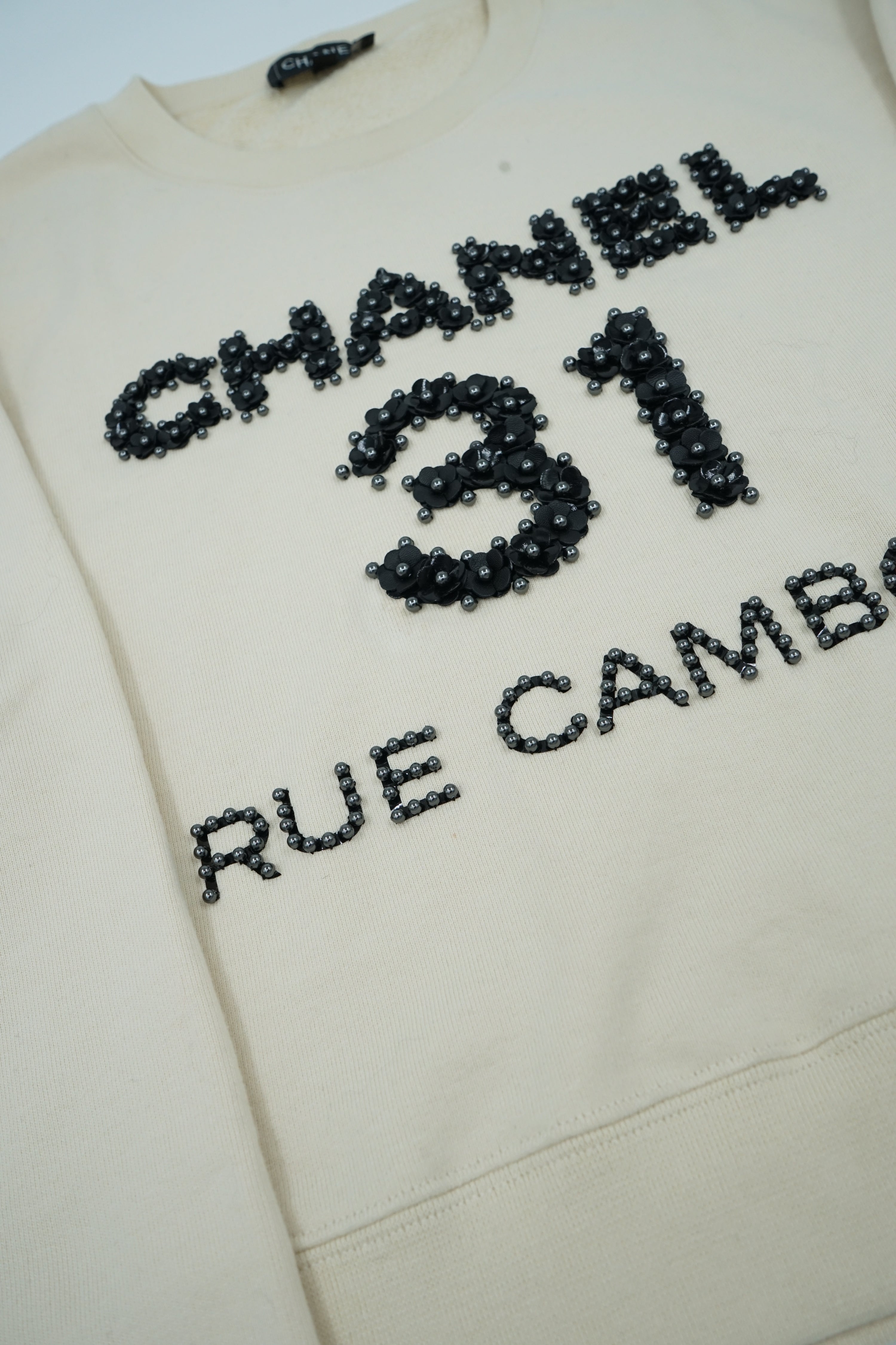 Chanel 31 Rue Cambon Crewneck