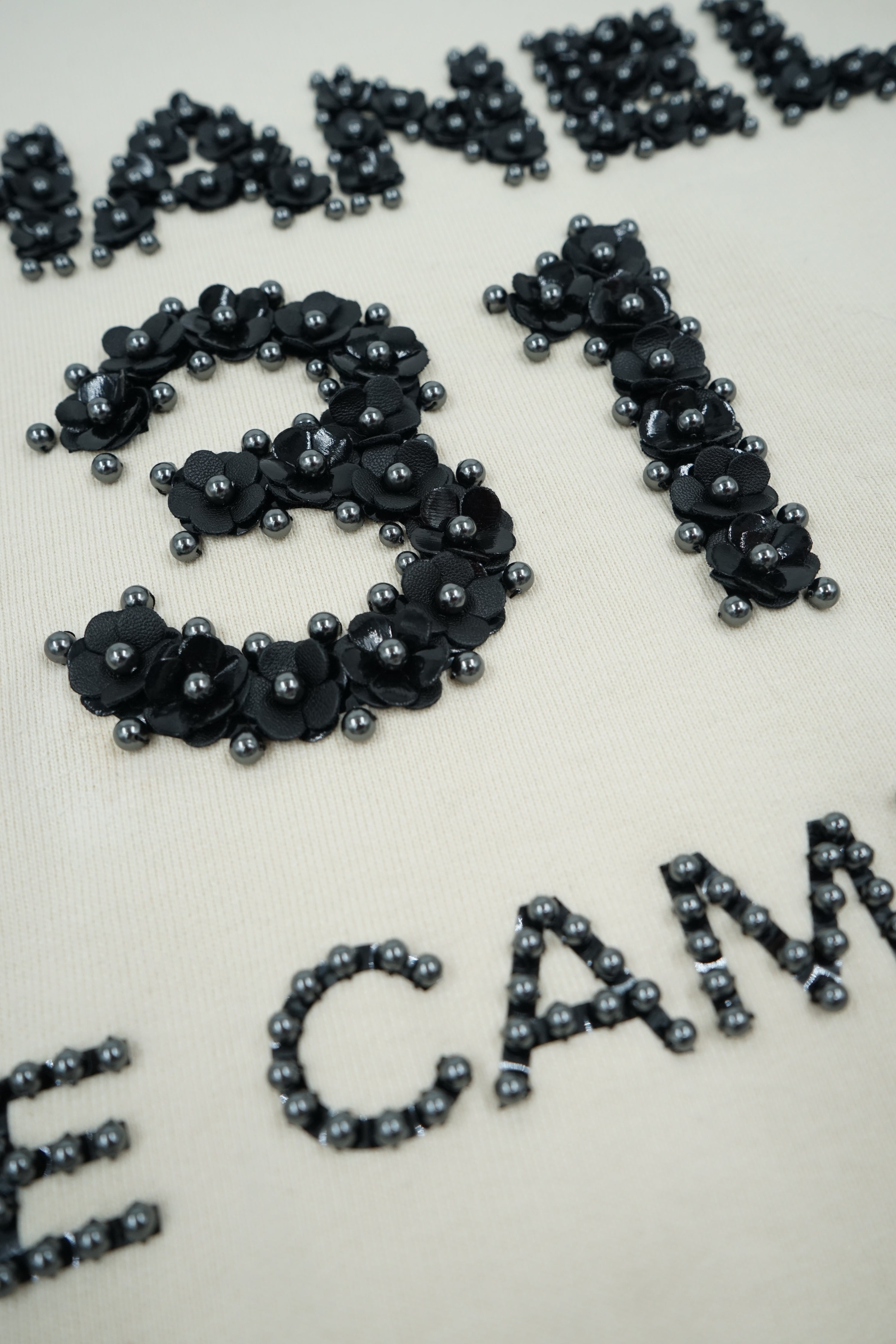 Chanel 31 Rue Cambon Crewneck