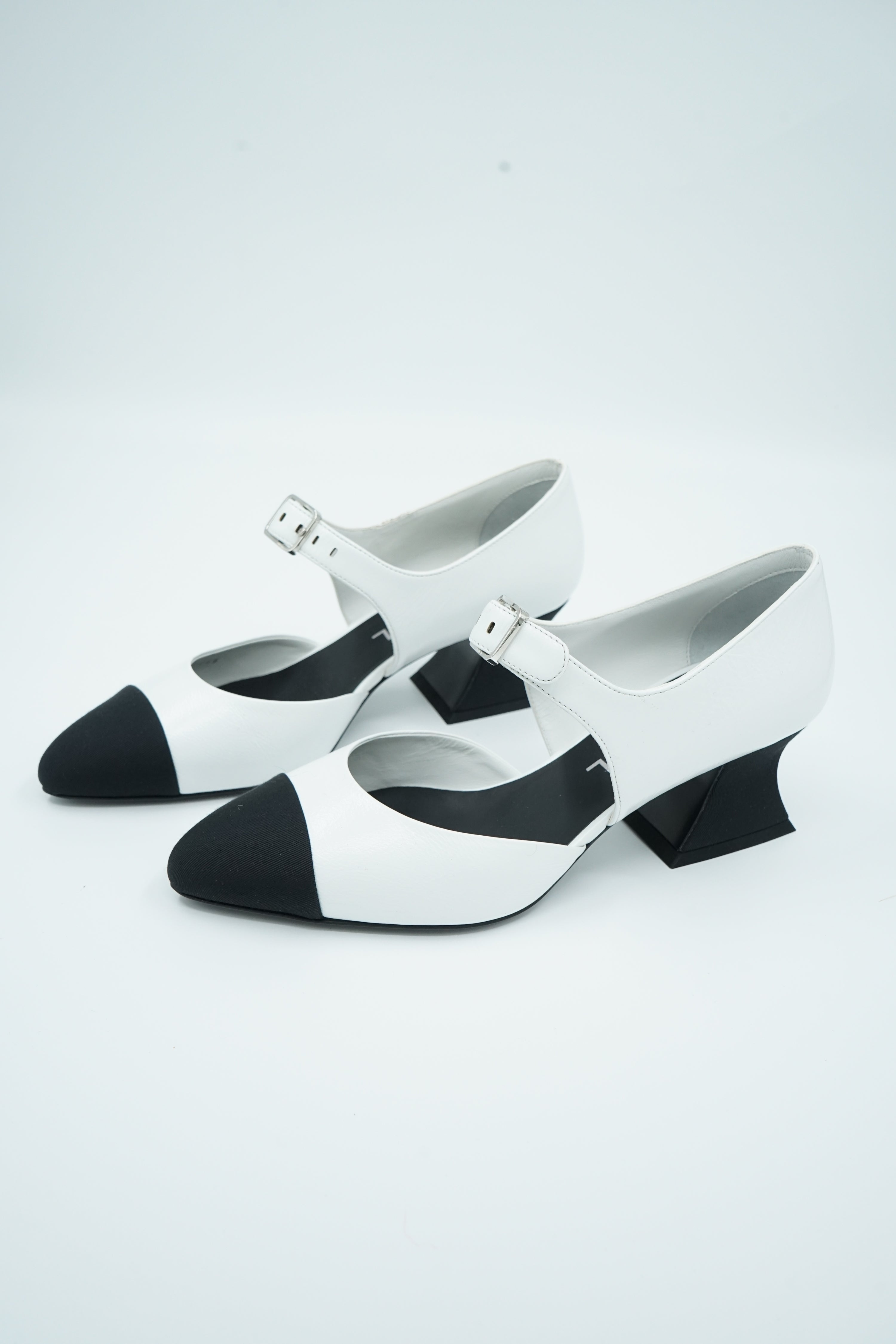 Chanel Buckled D'Orsay Pumps Sculpted Comma Heels