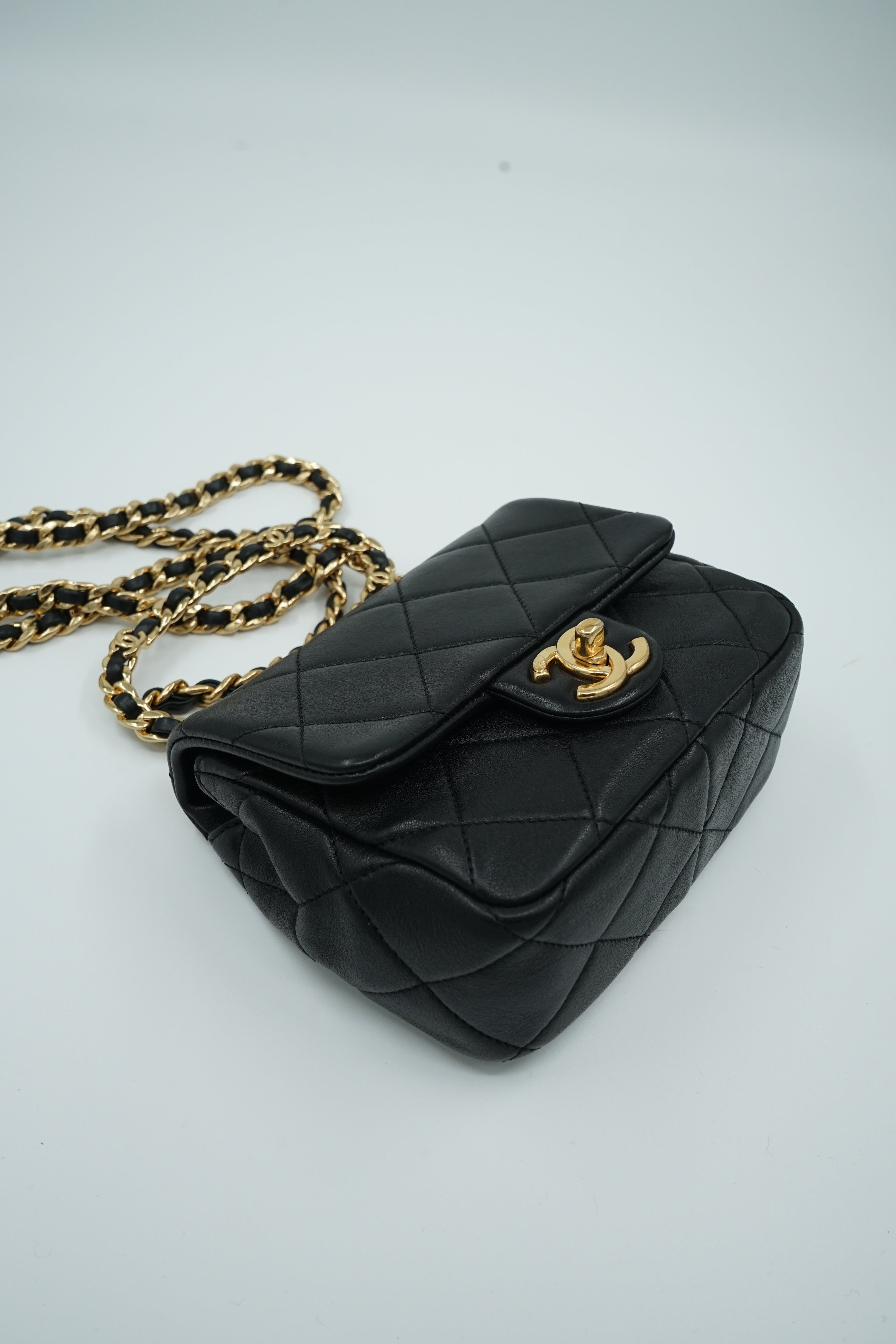 Chanel Top Handle Cruise 23 Mini Square