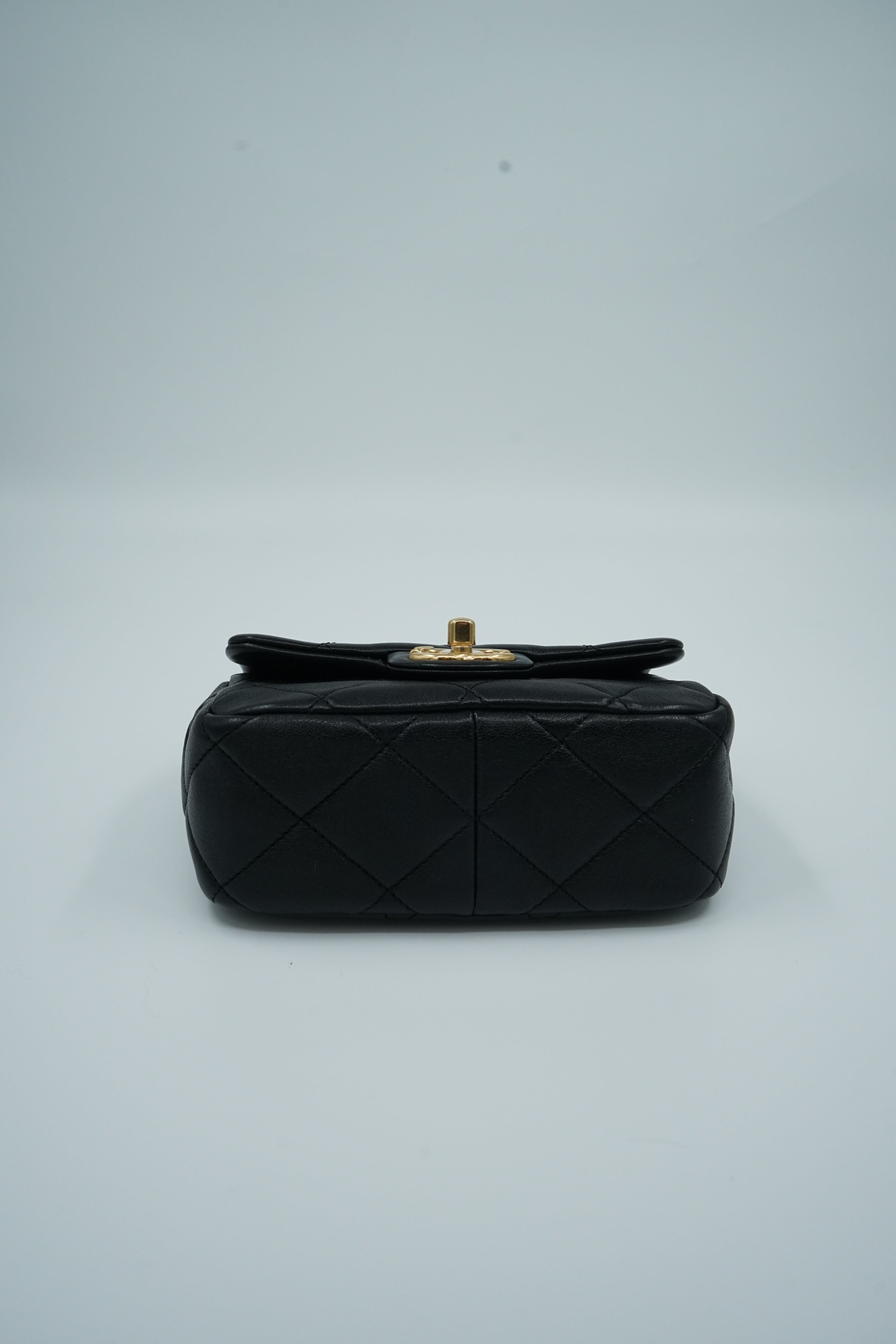 Chanel Top Handle Cruise 23 Mini Square