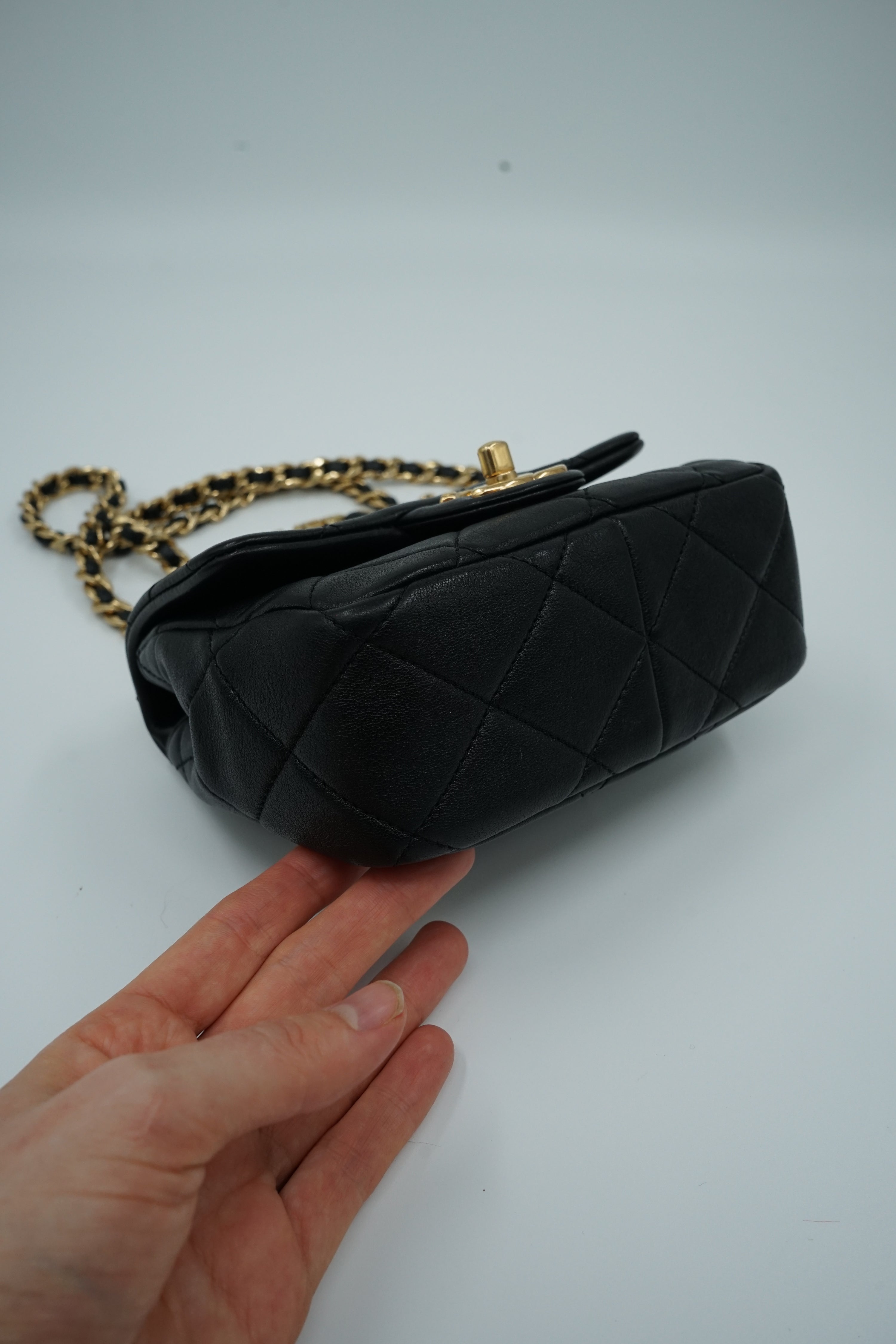 Chanel Top Handle Cruise 23 Mini Square