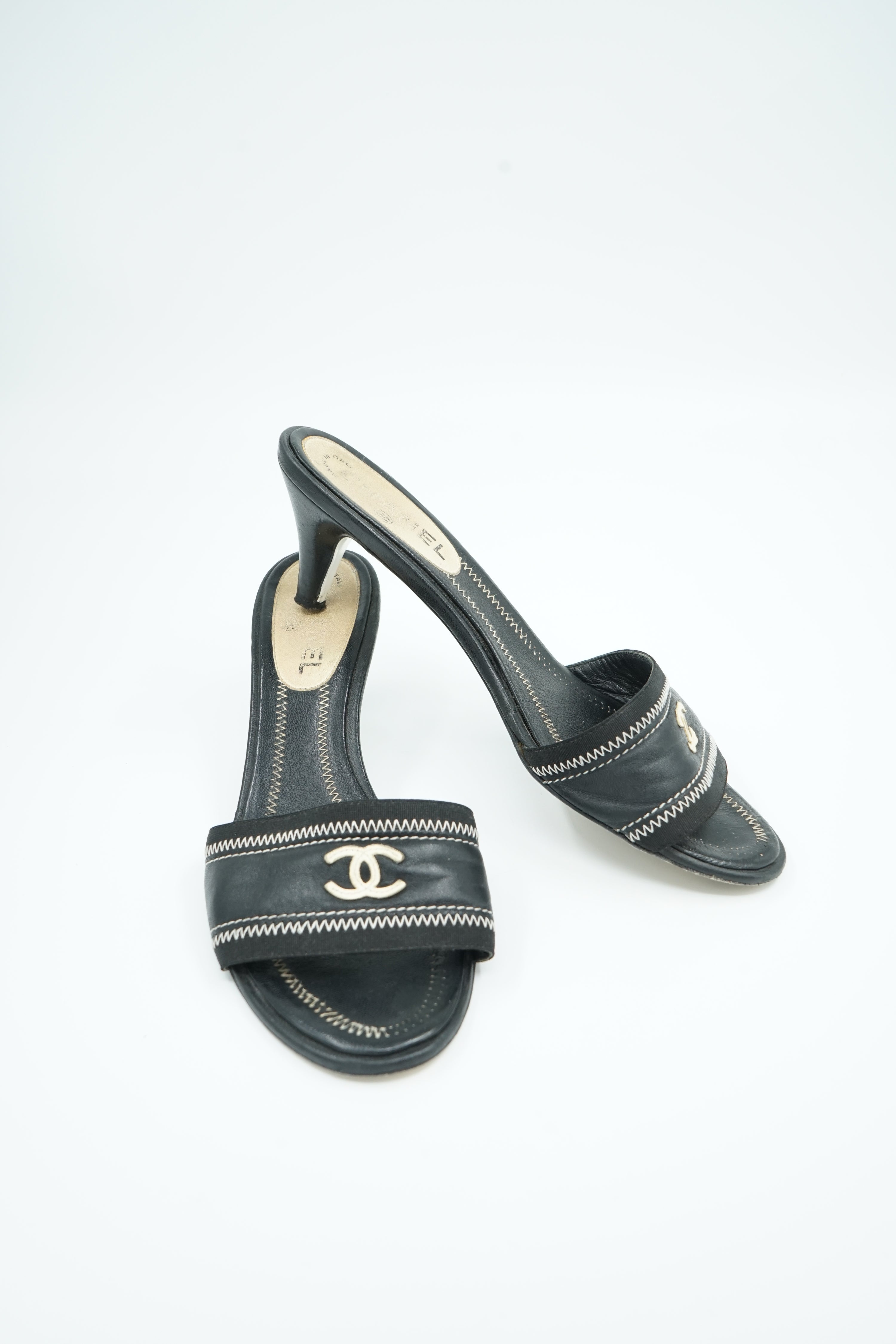 chanel logo mules