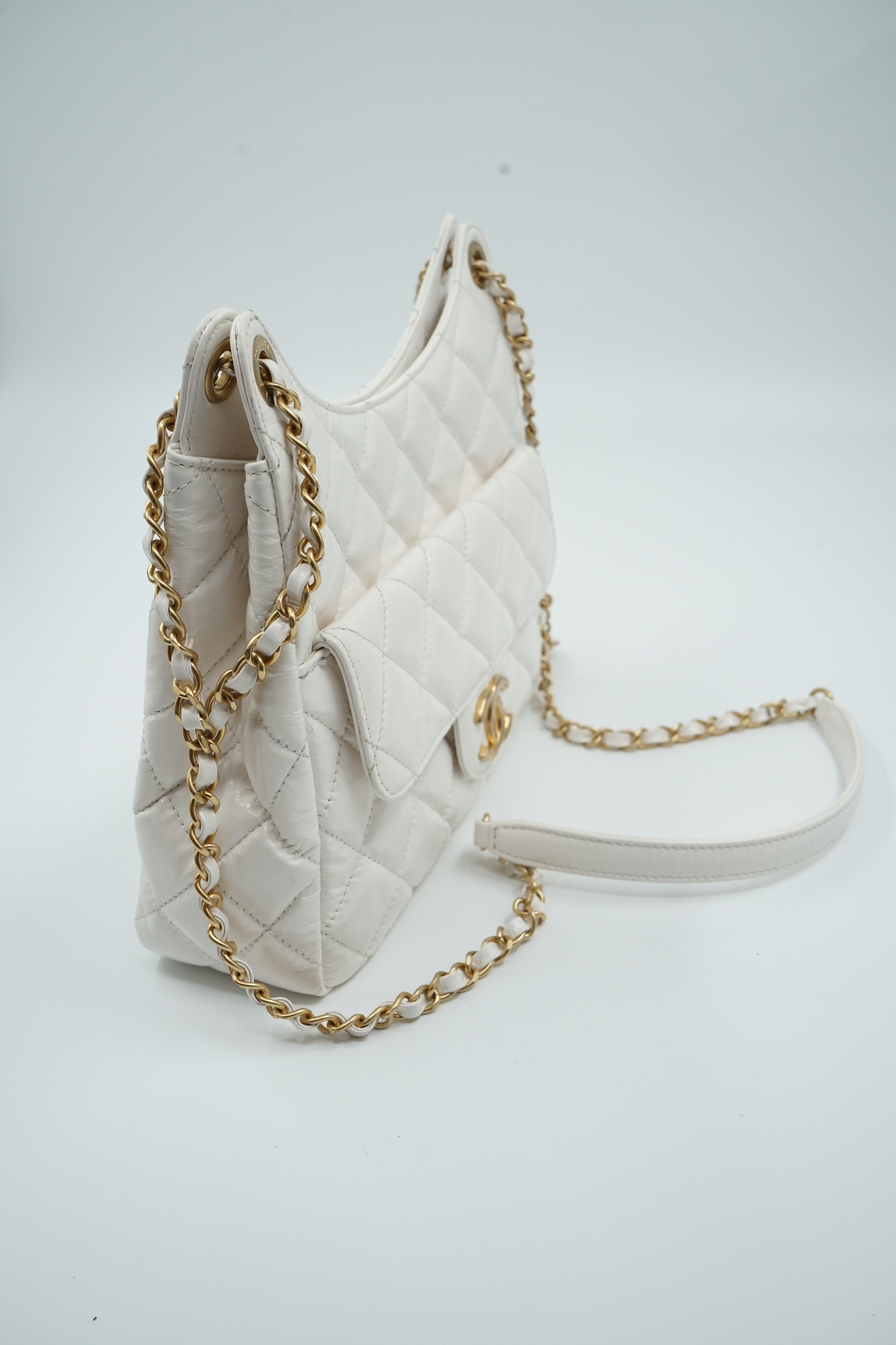 Chanel White Wavy Hobo Bag Small