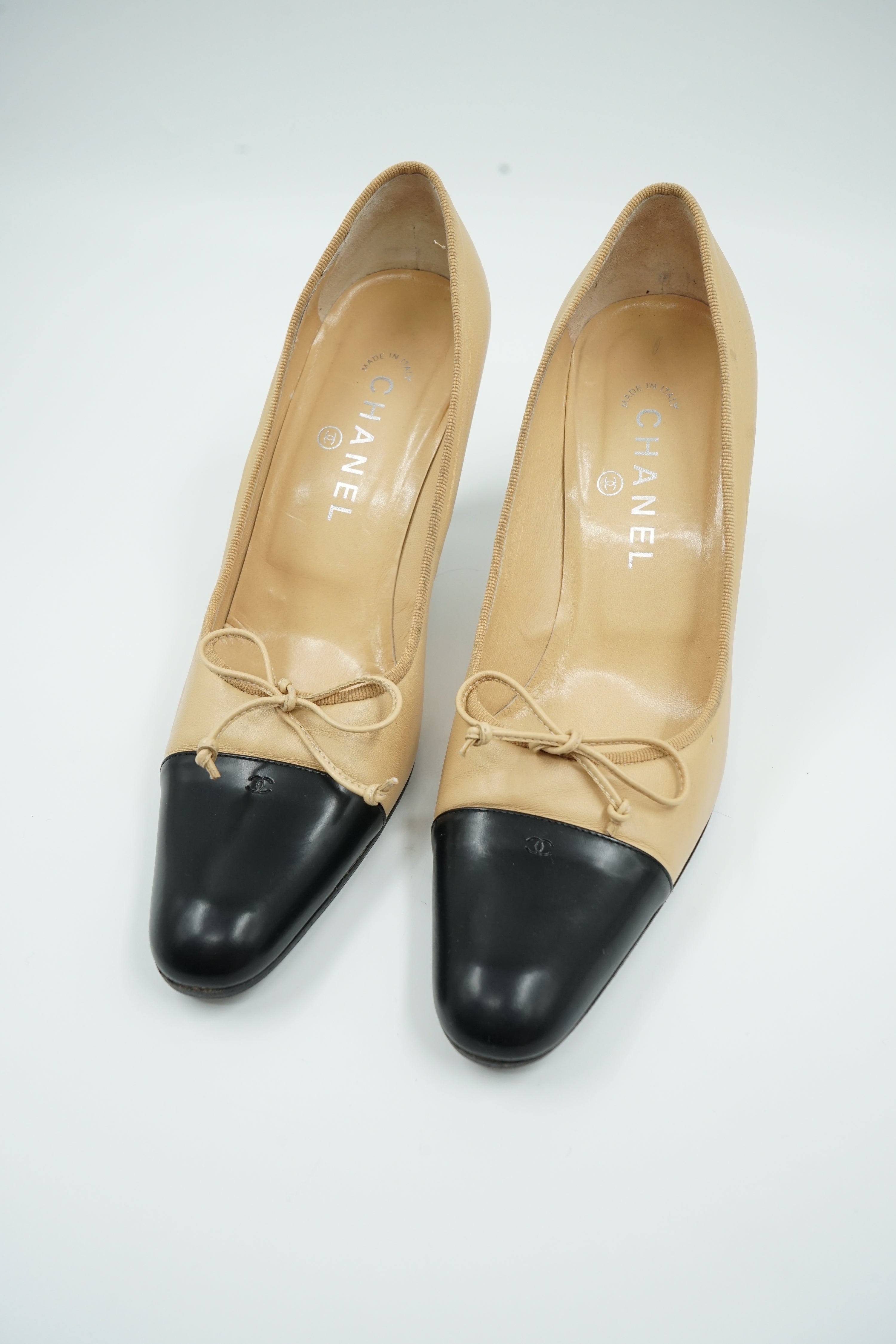 Chanel Logo Cap Toe Pumps