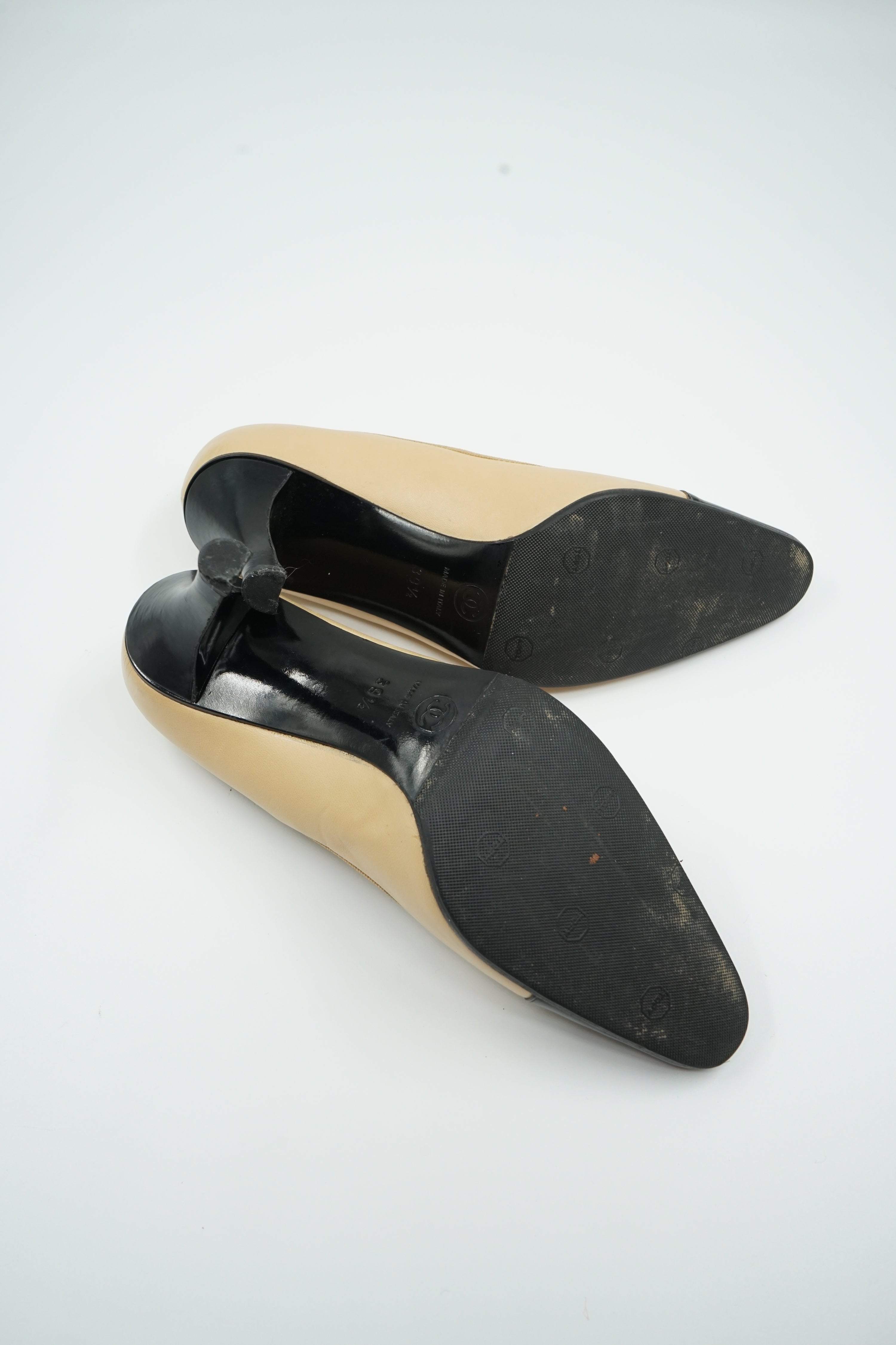 Chanel Logo Cap Toe Pumps