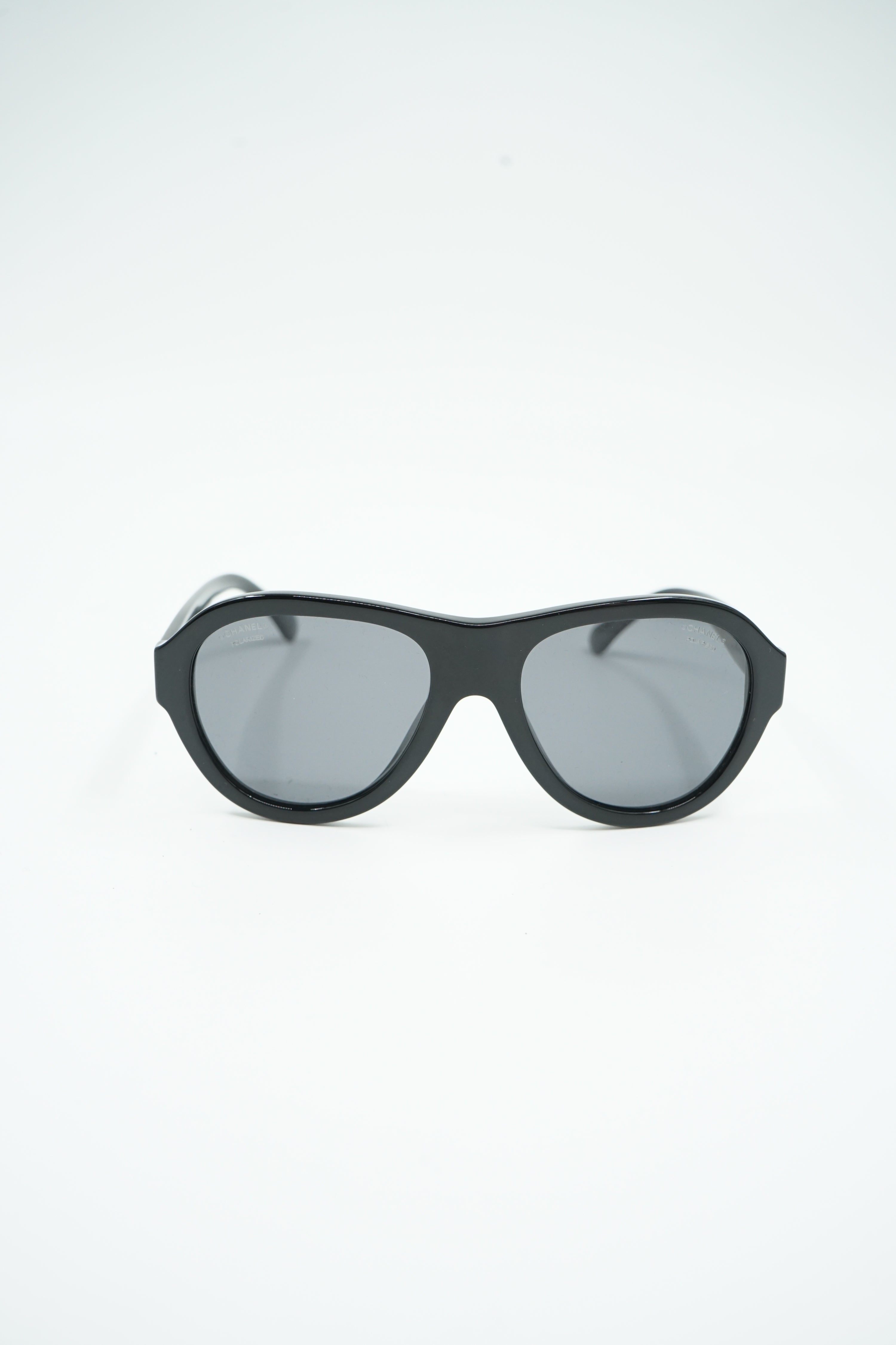 Chanel Logo Pilot Sunglasses SS22 Black Gold