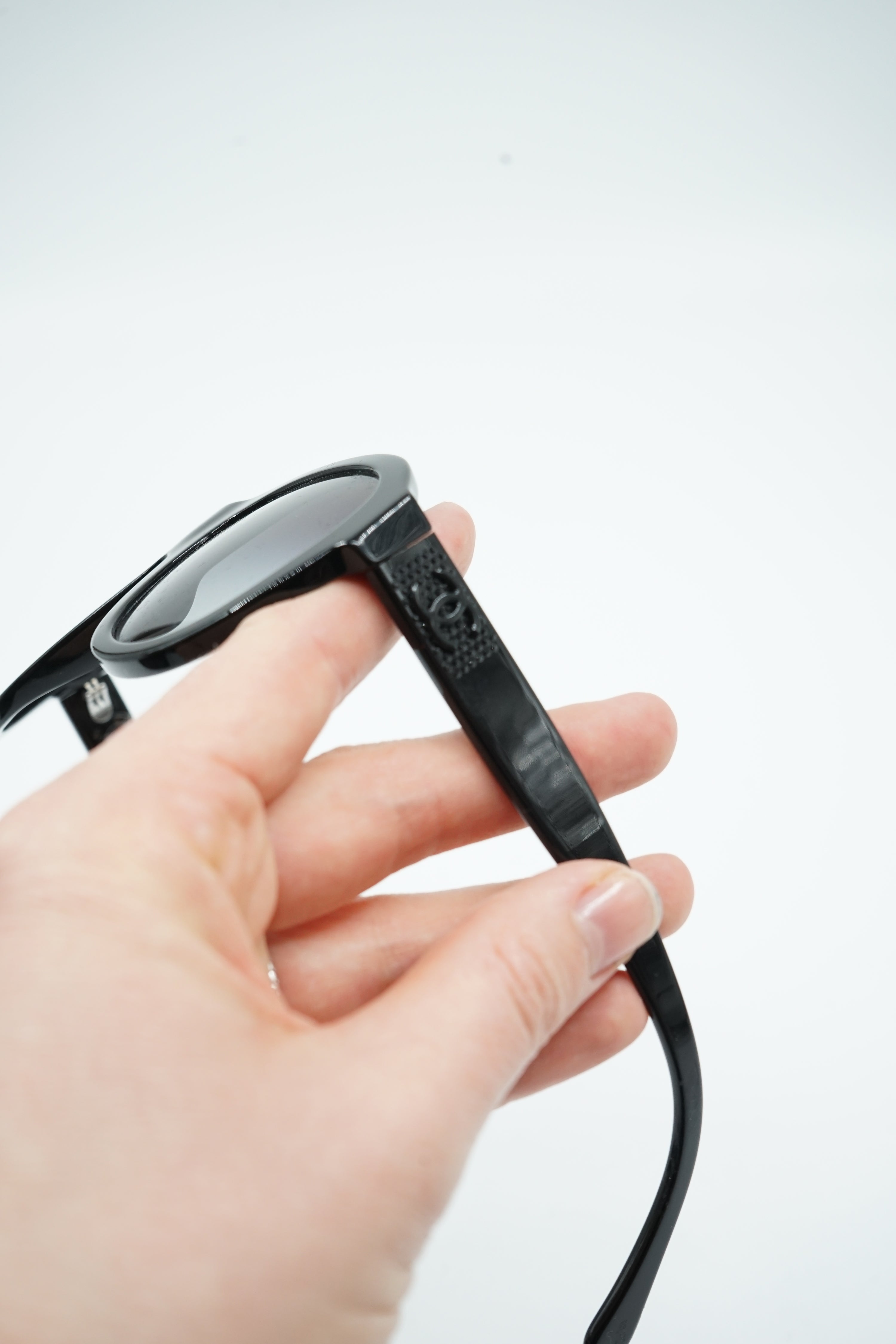 Chanel Logo Pilot Sunglasses SS22 Black