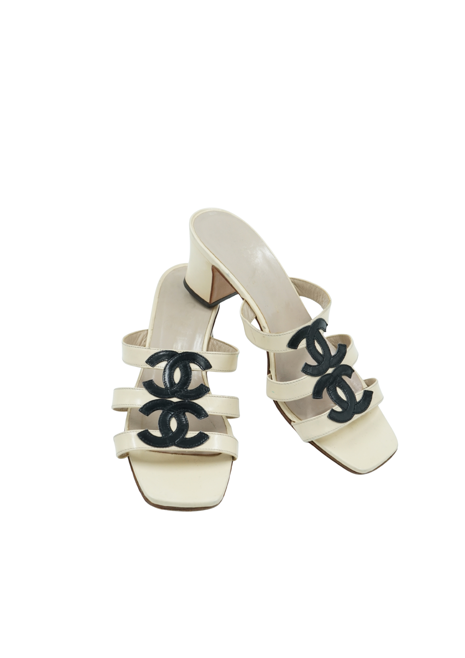 Chanel Double Logo Heels Cream