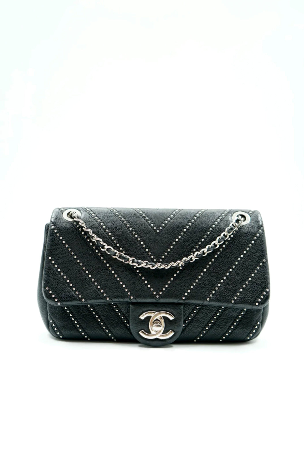 Chanel studded single flap black 17s