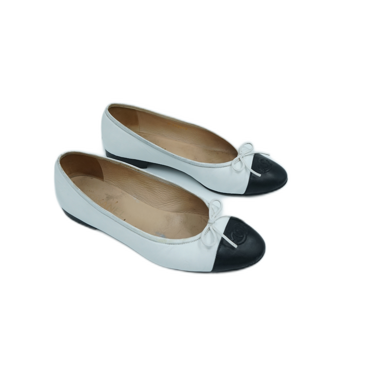 Chanel Ballet Flats White Black