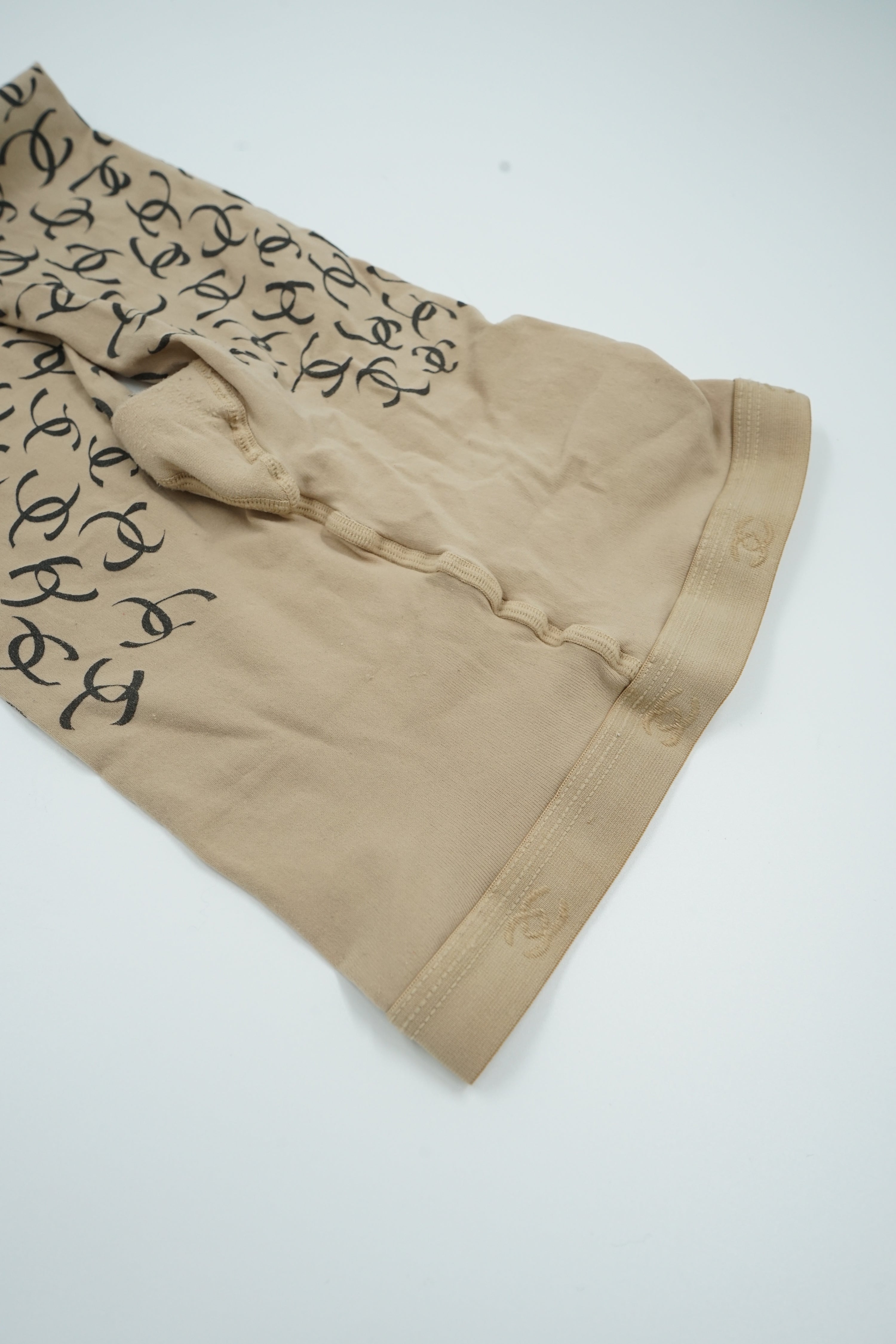 Chanel Logo Tights FW2000