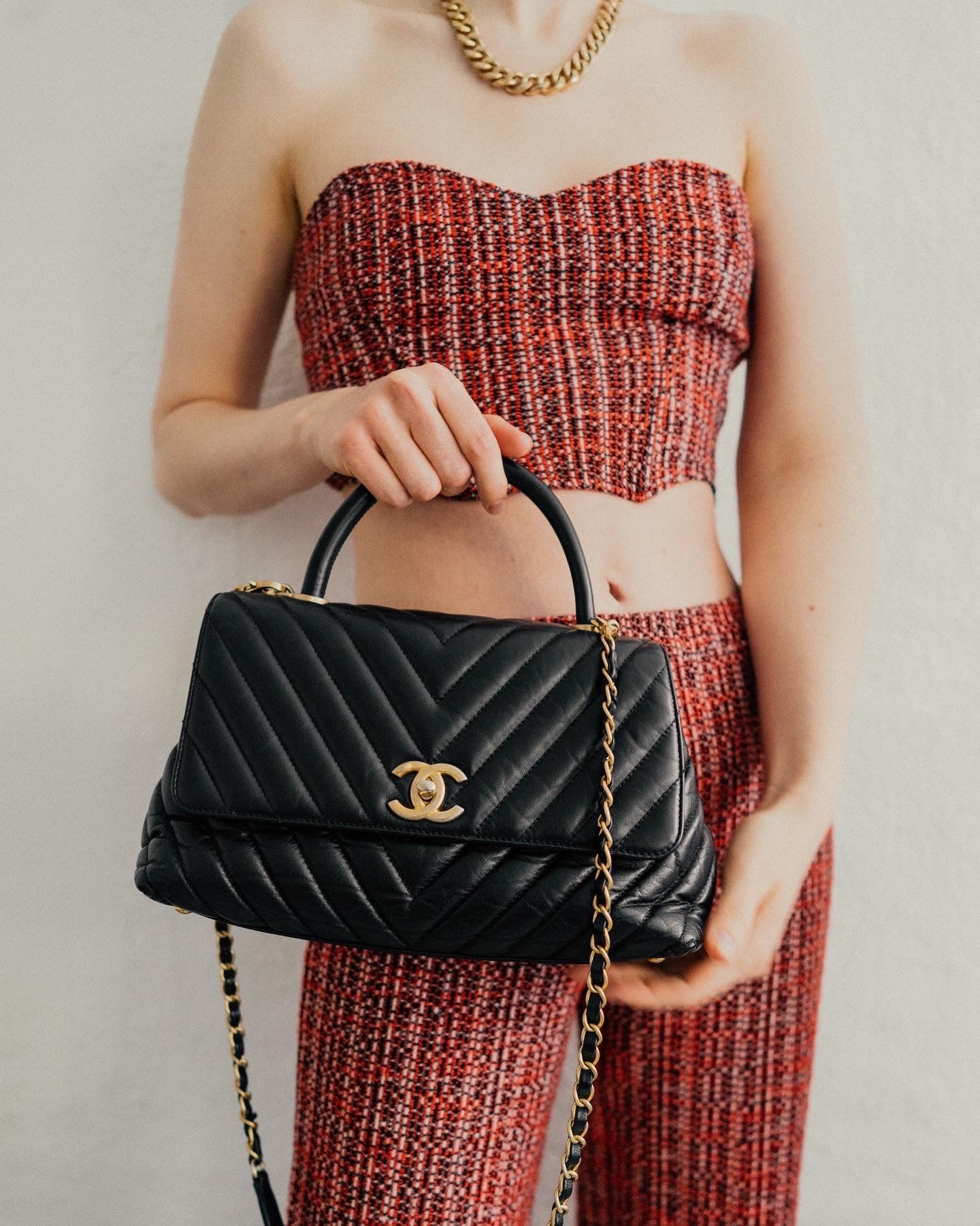 Chanel coco handle in calfskin – Pleasure Paris