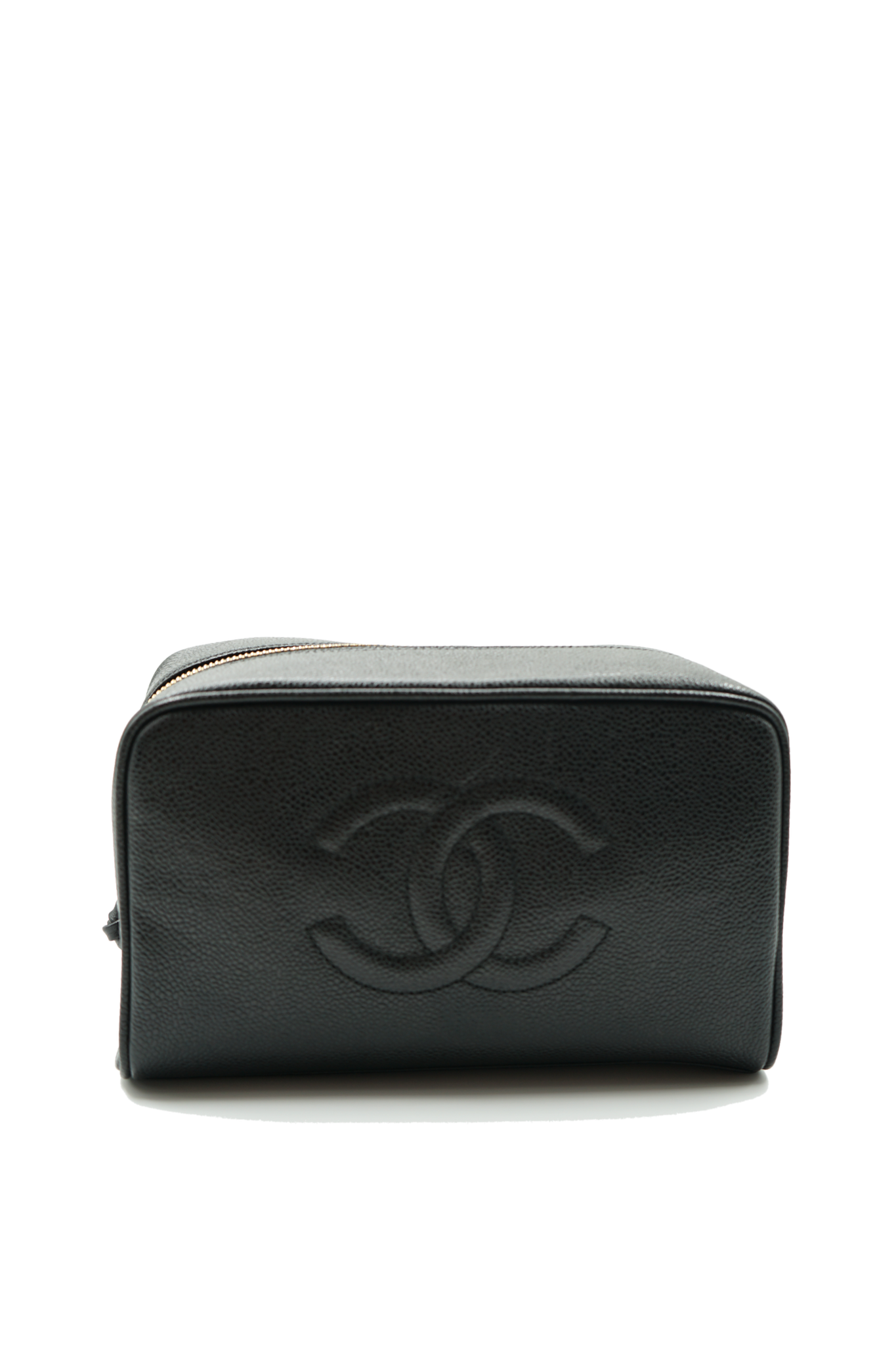 Chanel cosmetic bag in black caviar leather