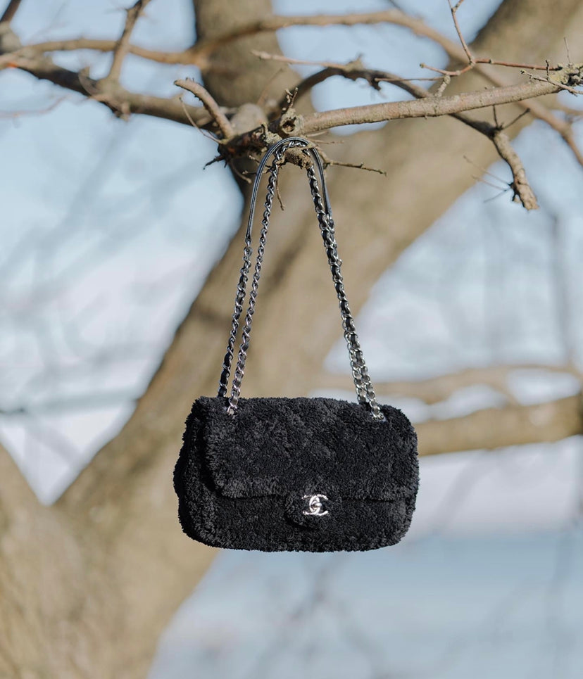 Chanel mixed fibers flap bag in lambskin black